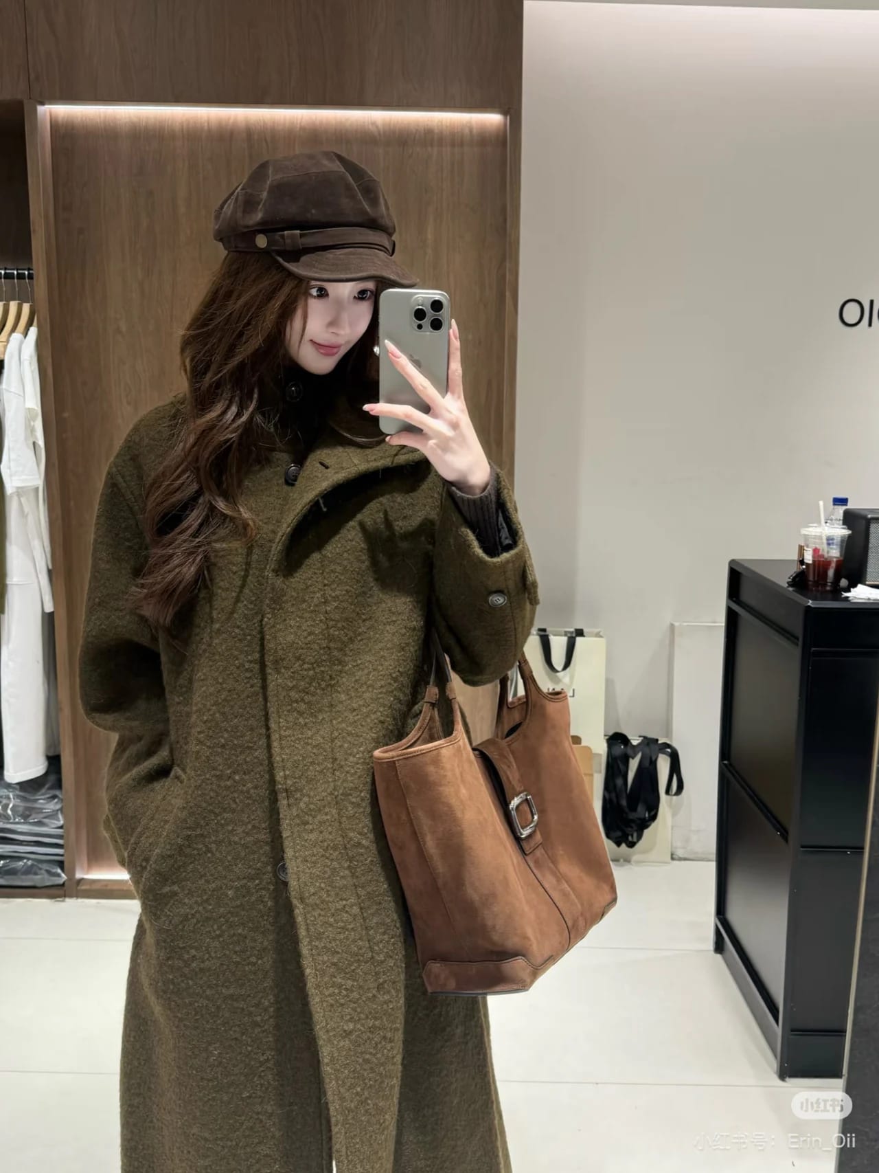 Roger Vivier Medium Viv' Choc Tote 縮圖 3