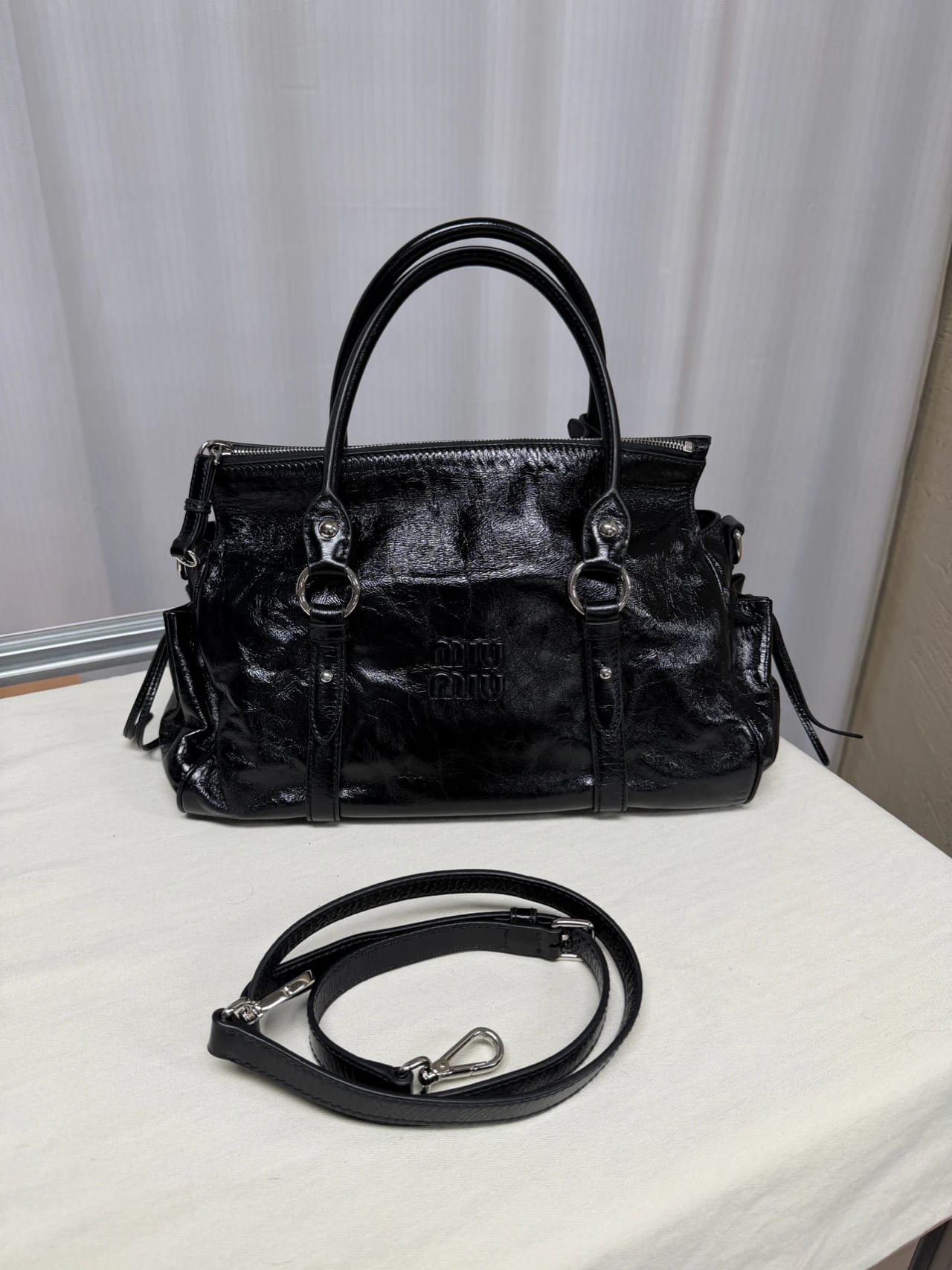 Miu Miu Shiny Leather Top-handle Bag 縮圖 1