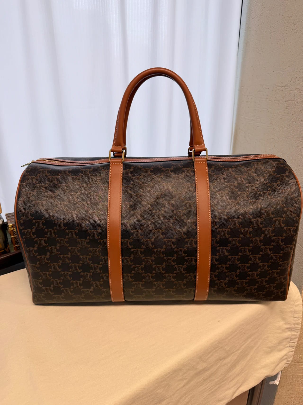 Celine Medium Travel Bag in Triomphe Canvas and Calfskin 縮圖 2