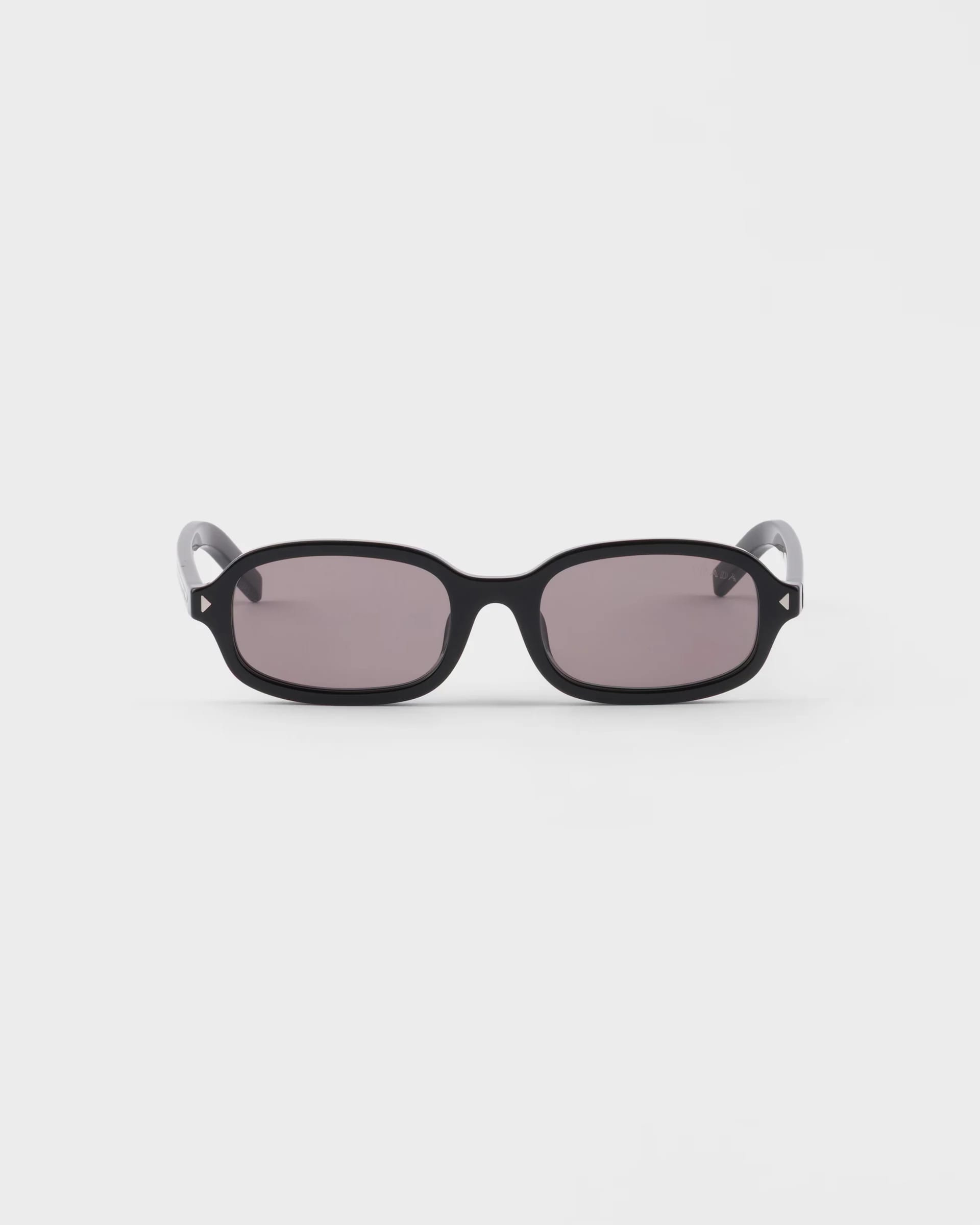 Prada Sunglasses With The Iconic Metal Plaque 縮圖 1