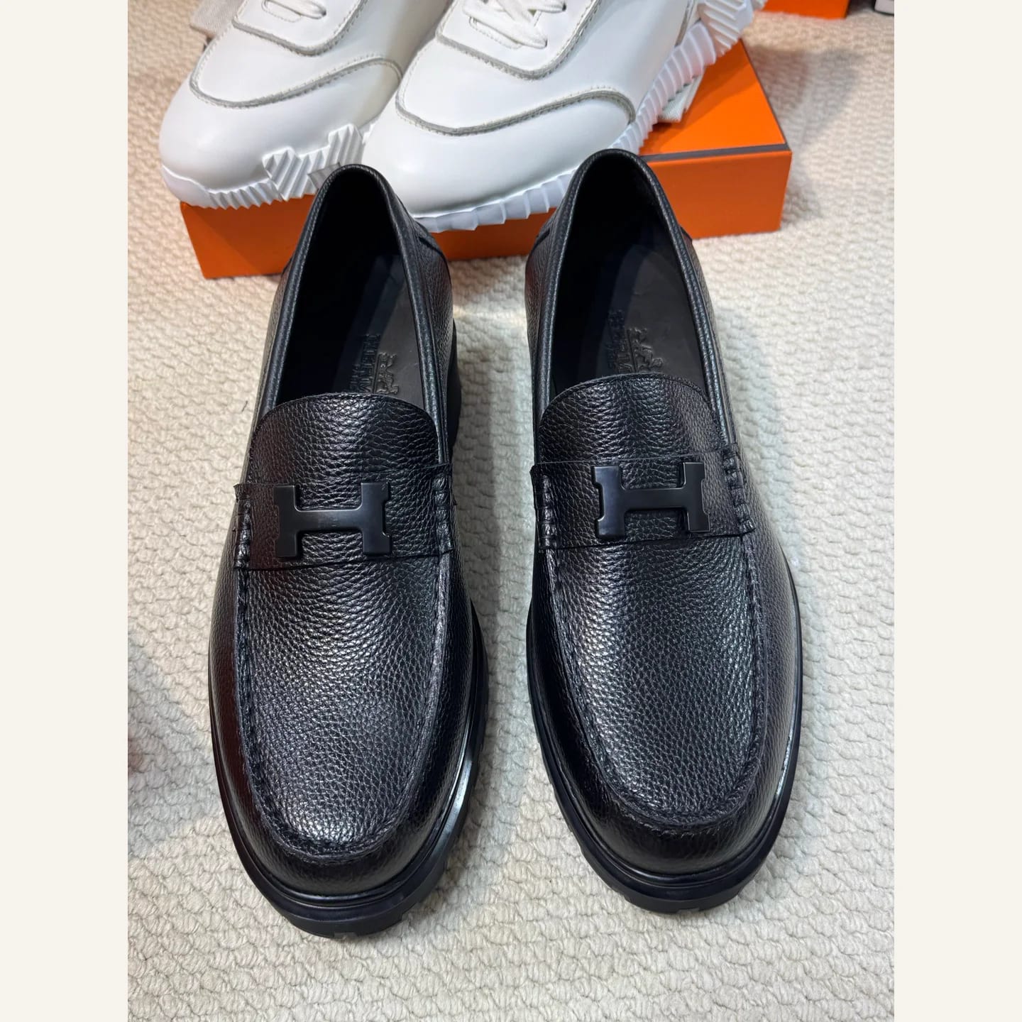 Hermès Paris H-buckle Loafer 縮圖 2