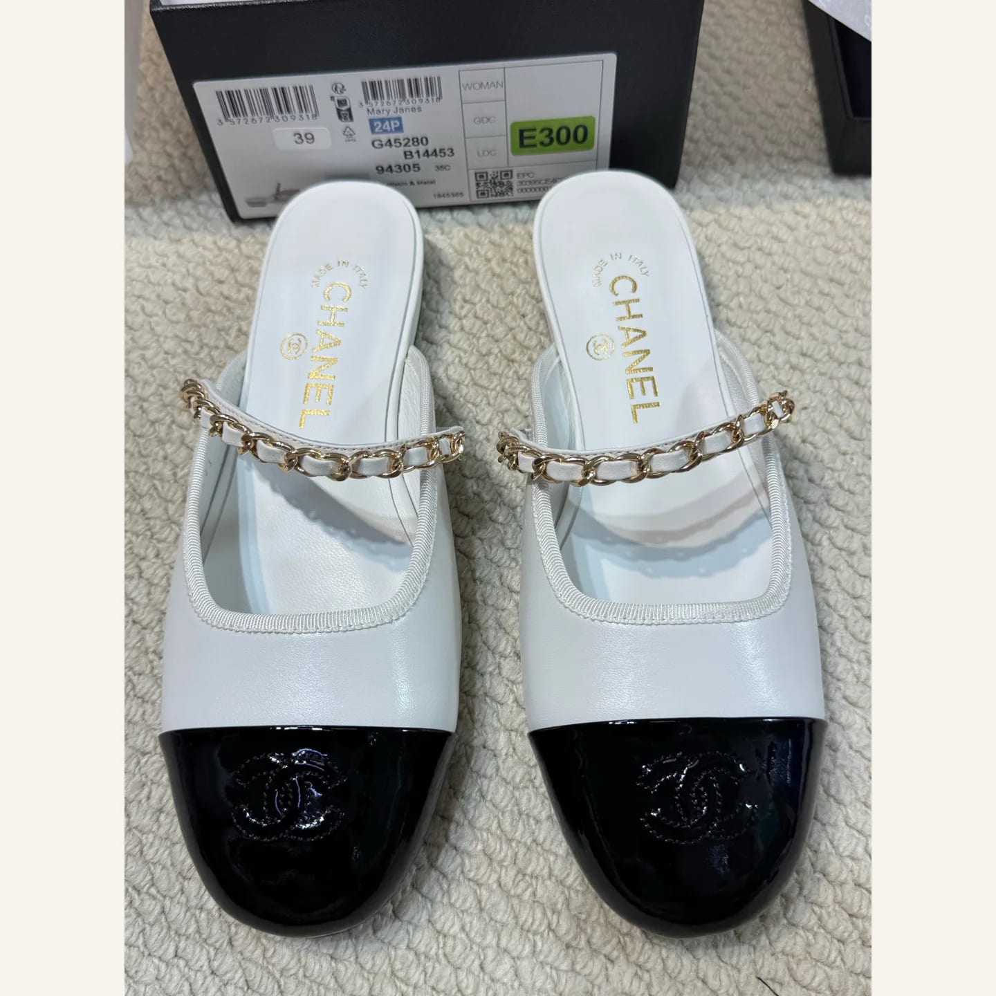 CHANEL Cap-toe Mary Jane Mule 縮圖 2