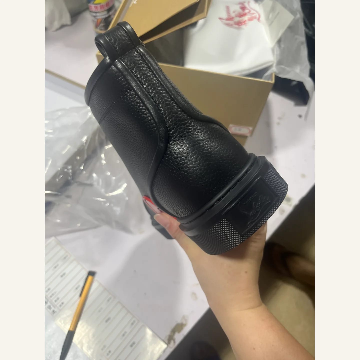 Christian Louboutin Loubishark Chelsea Boot 縮圖 4