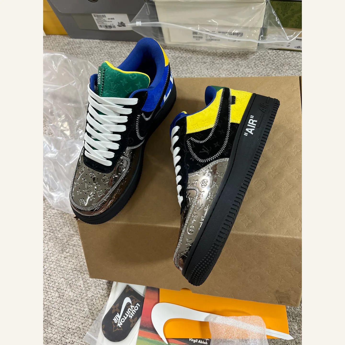 Louis Vuitton x Nike Air Force 1 Low 縮圖 3