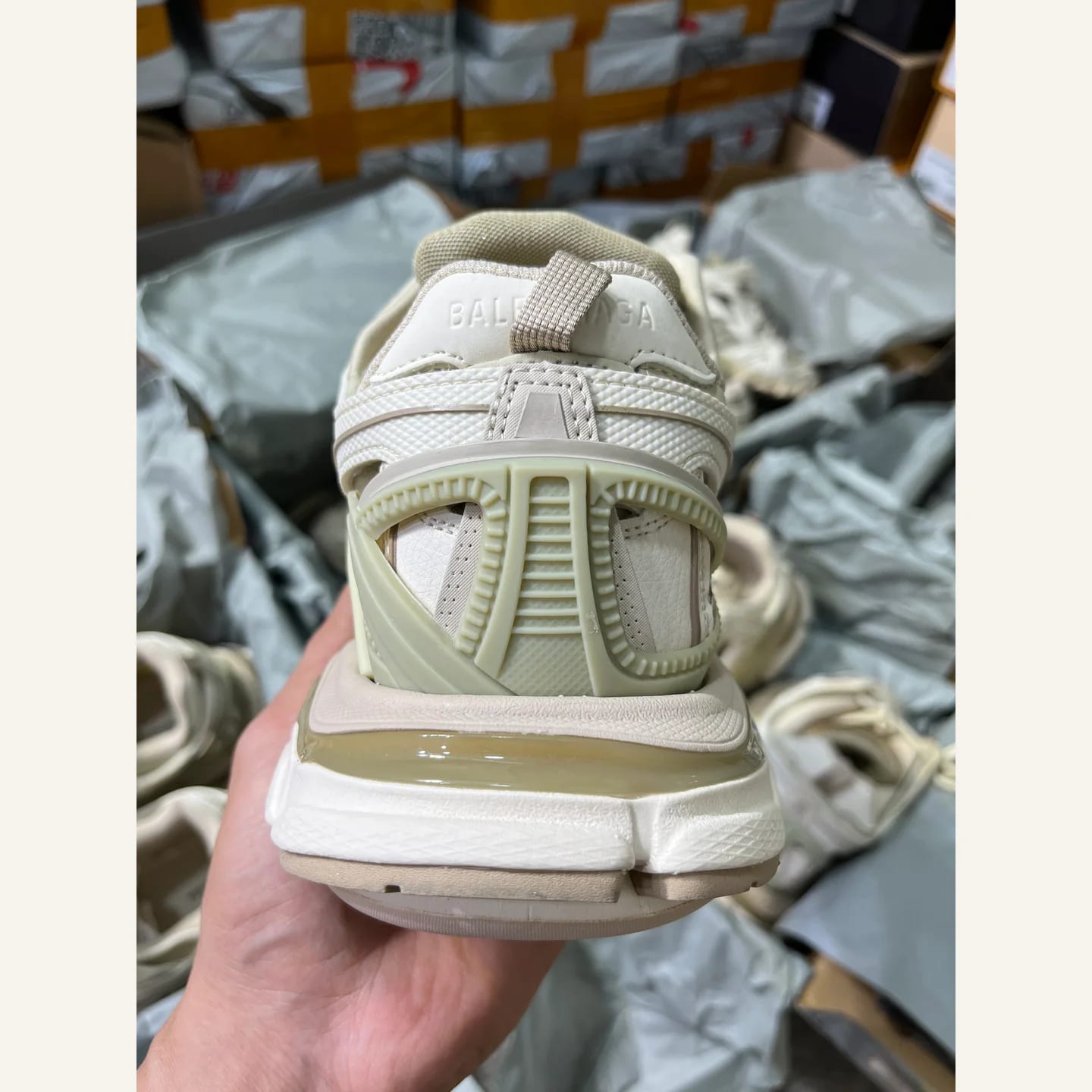 Balenciaga Runner Sneaker 縮圖 4