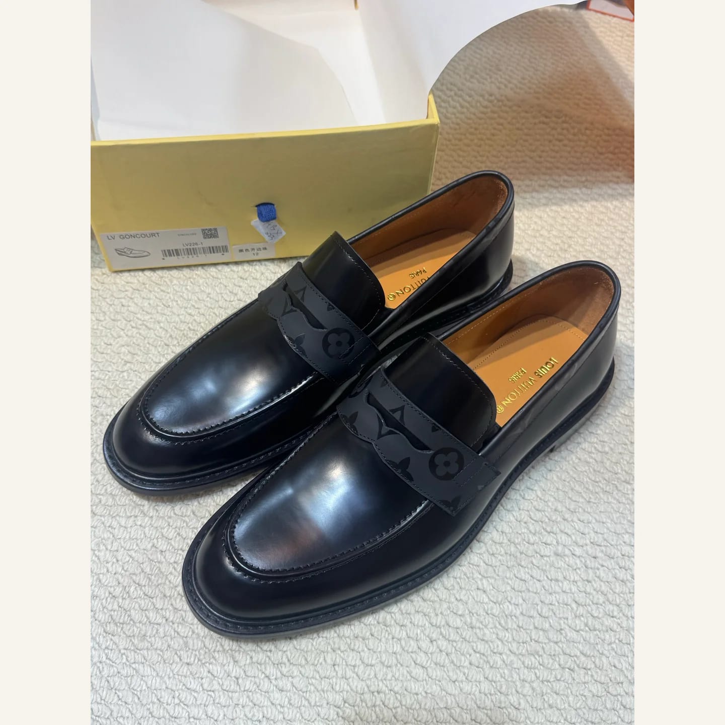 Louis Vuitton Monogram Loafer 縮圖 1