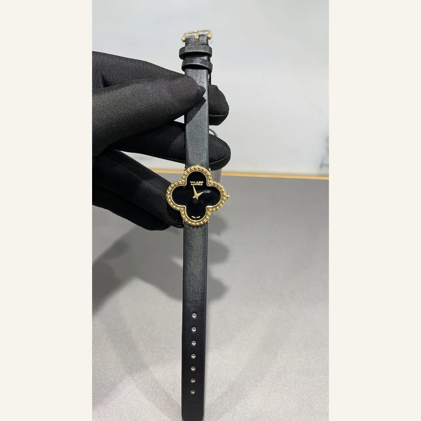Van Cleef & Arpels Alhambra 縮圖 1