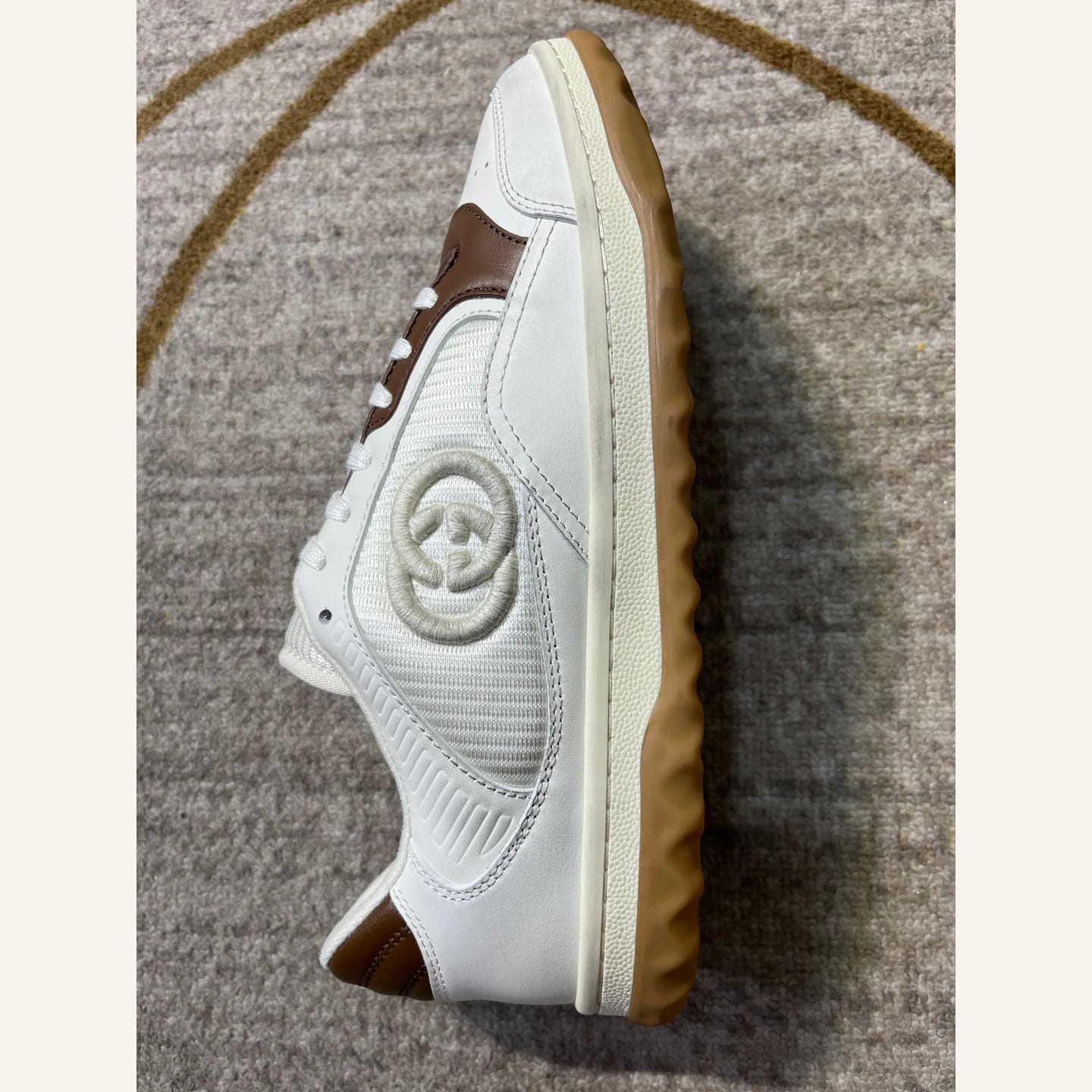 Gucci Logo Low-top Sneaker 縮圖 2