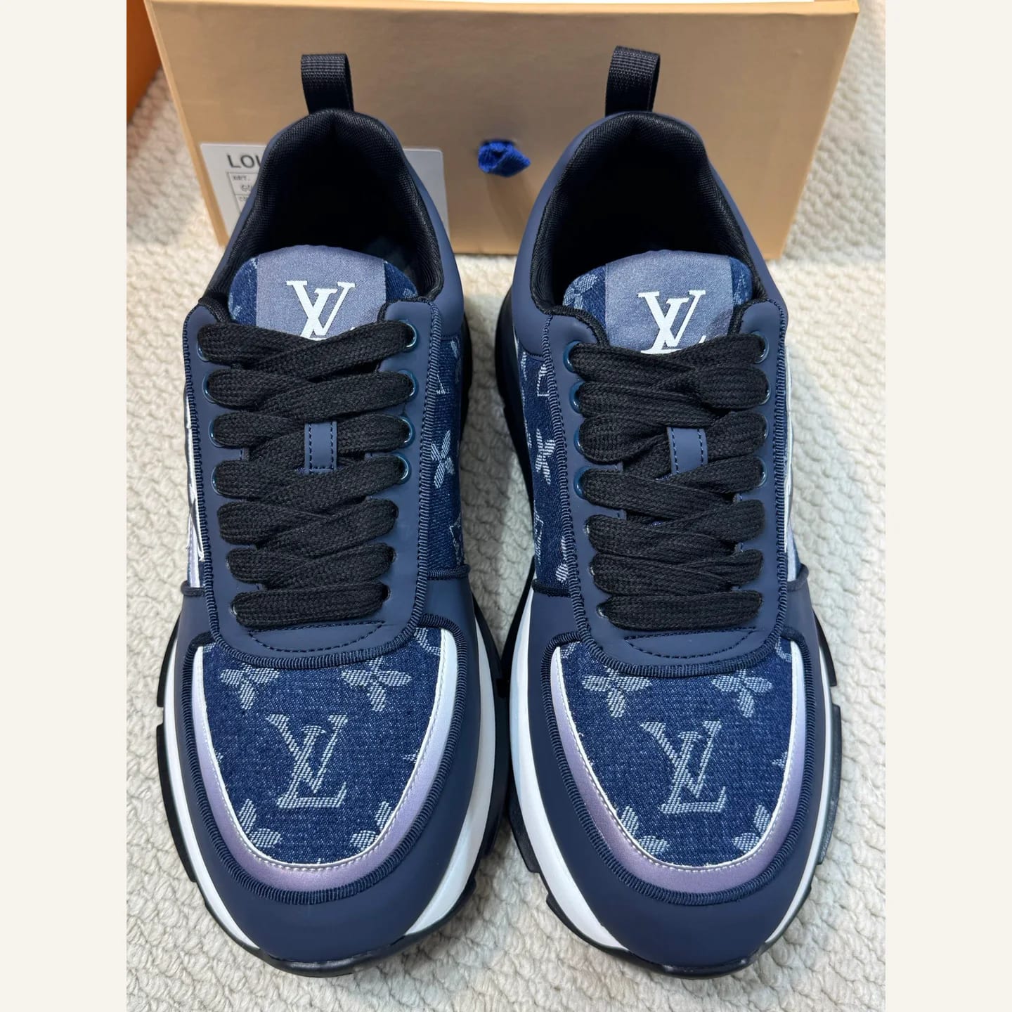 Louis Vuitton LV Runner Tatic Sneaker 縮圖 2