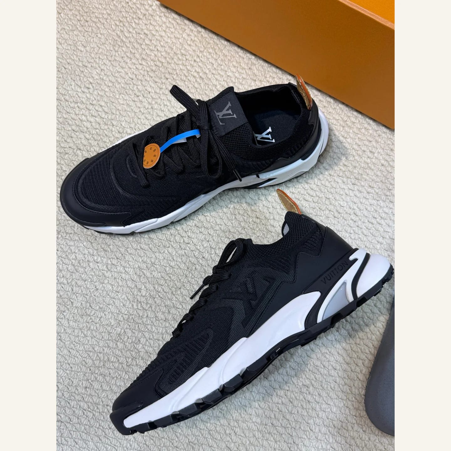 Louis Vuitton LV Runner Tatic Sneaker 縮圖 2