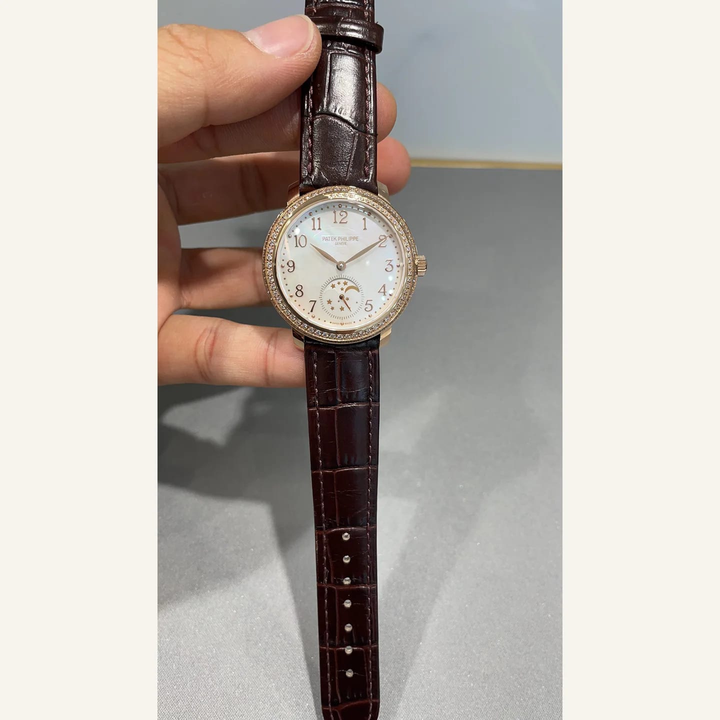 Patek Philippe Complications 縮圖 1