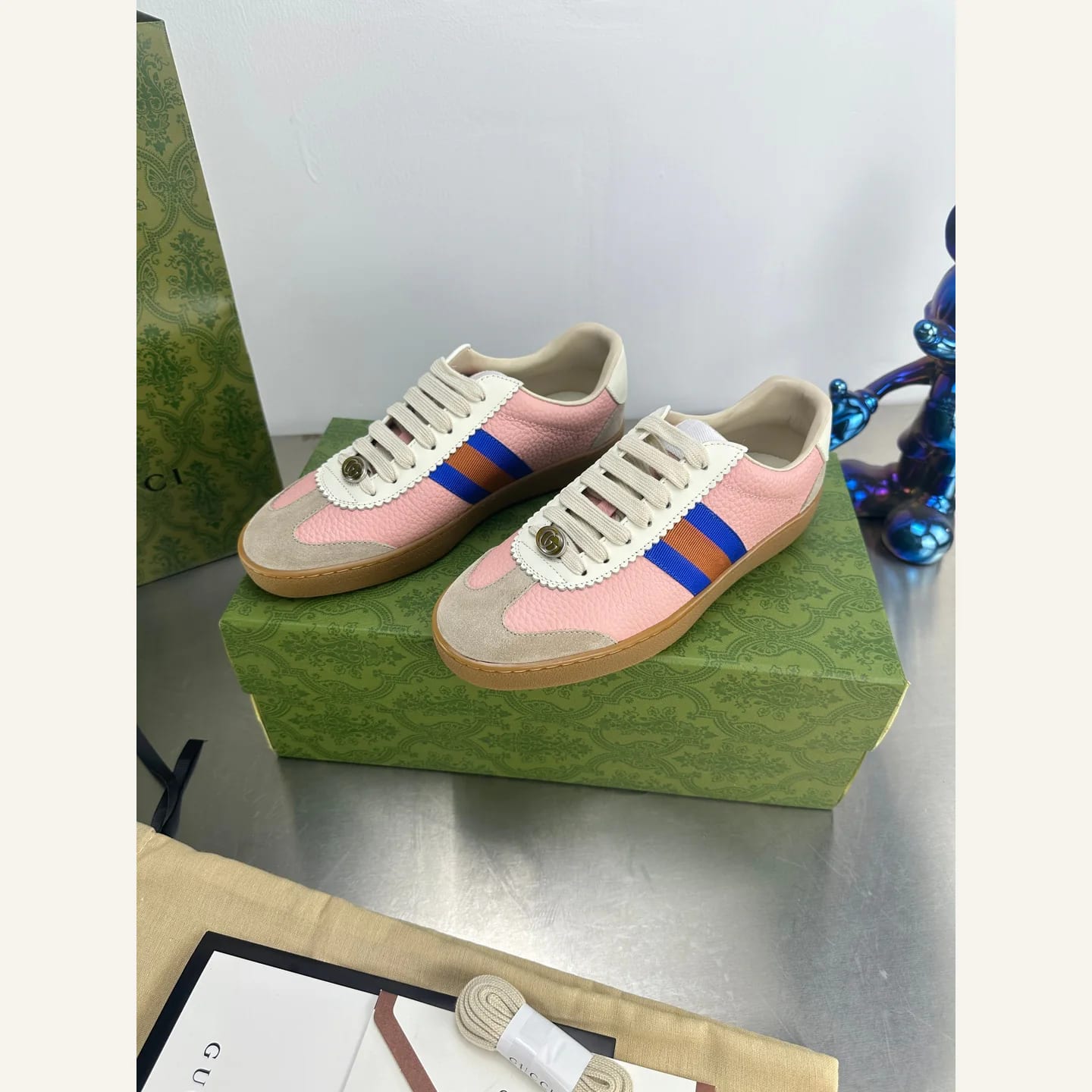 Gucci Retro Trainer Sneaker 縮圖 2
