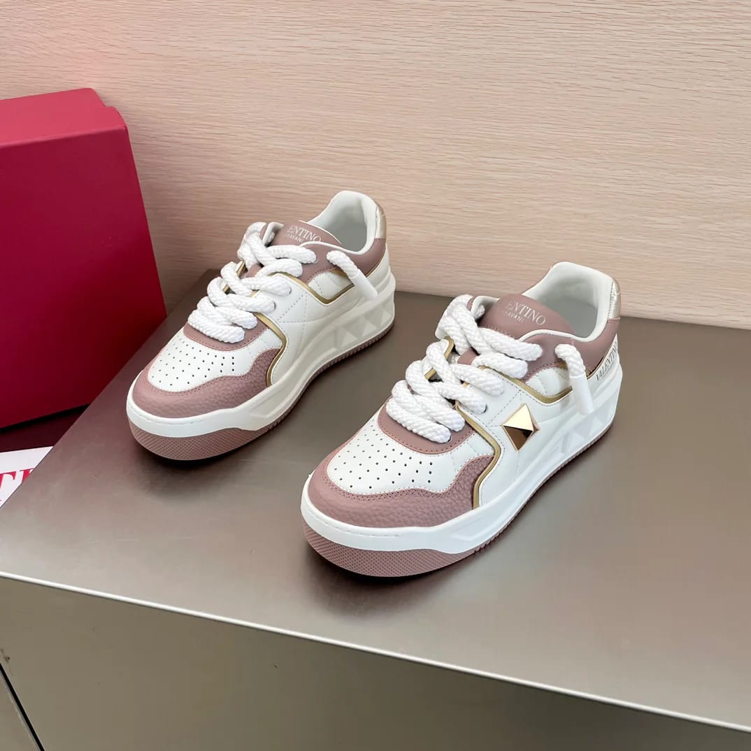 Valentino Garavani One Stud XL Sneaker 縮圖 1