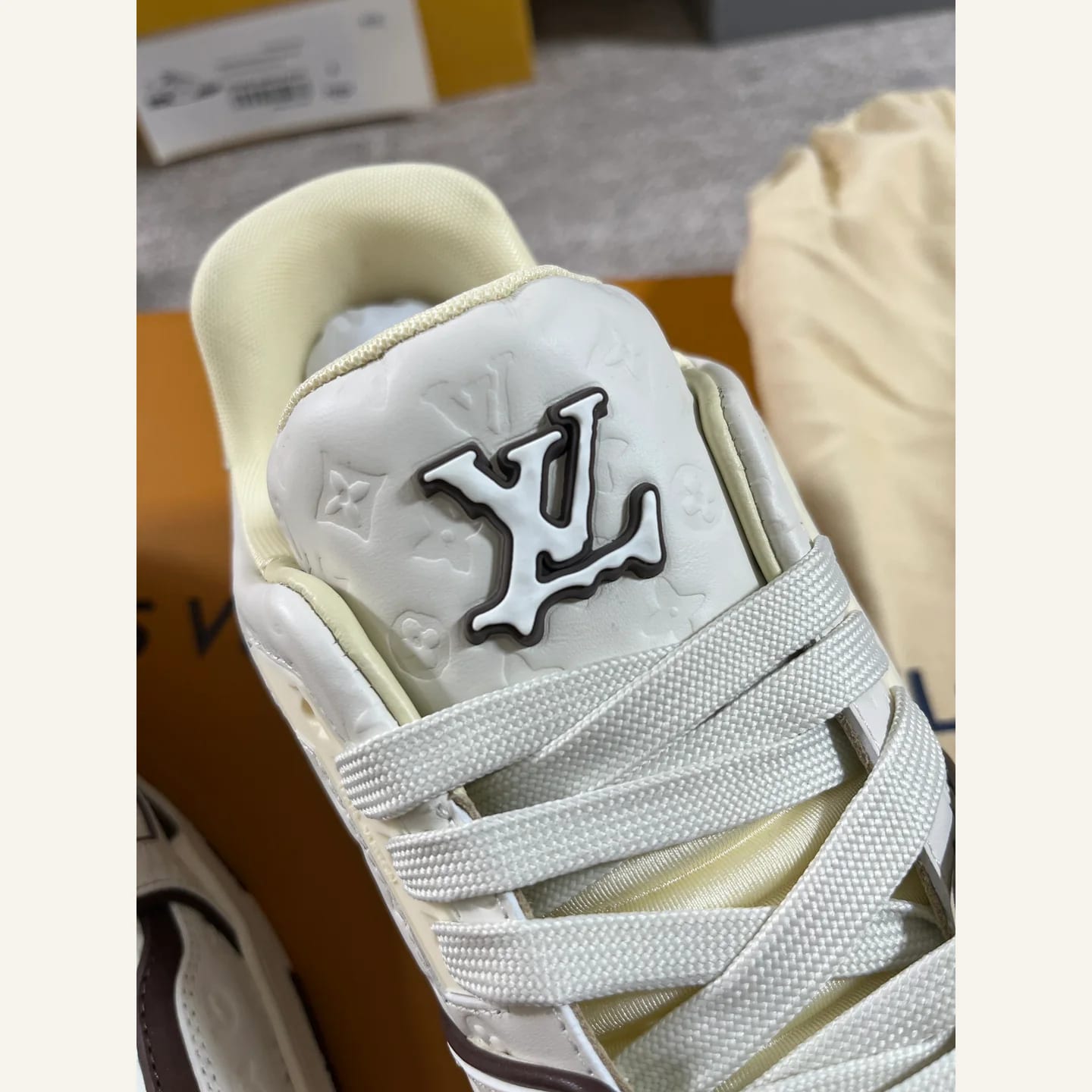 Louis Vuitton LV Trainer Sneaker 縮圖 4