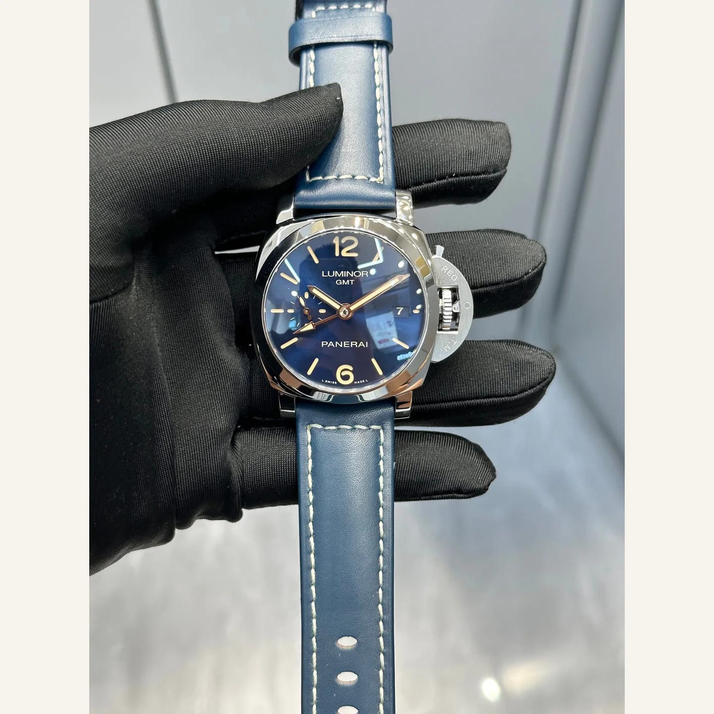 Panerai Luminor 縮圖 1