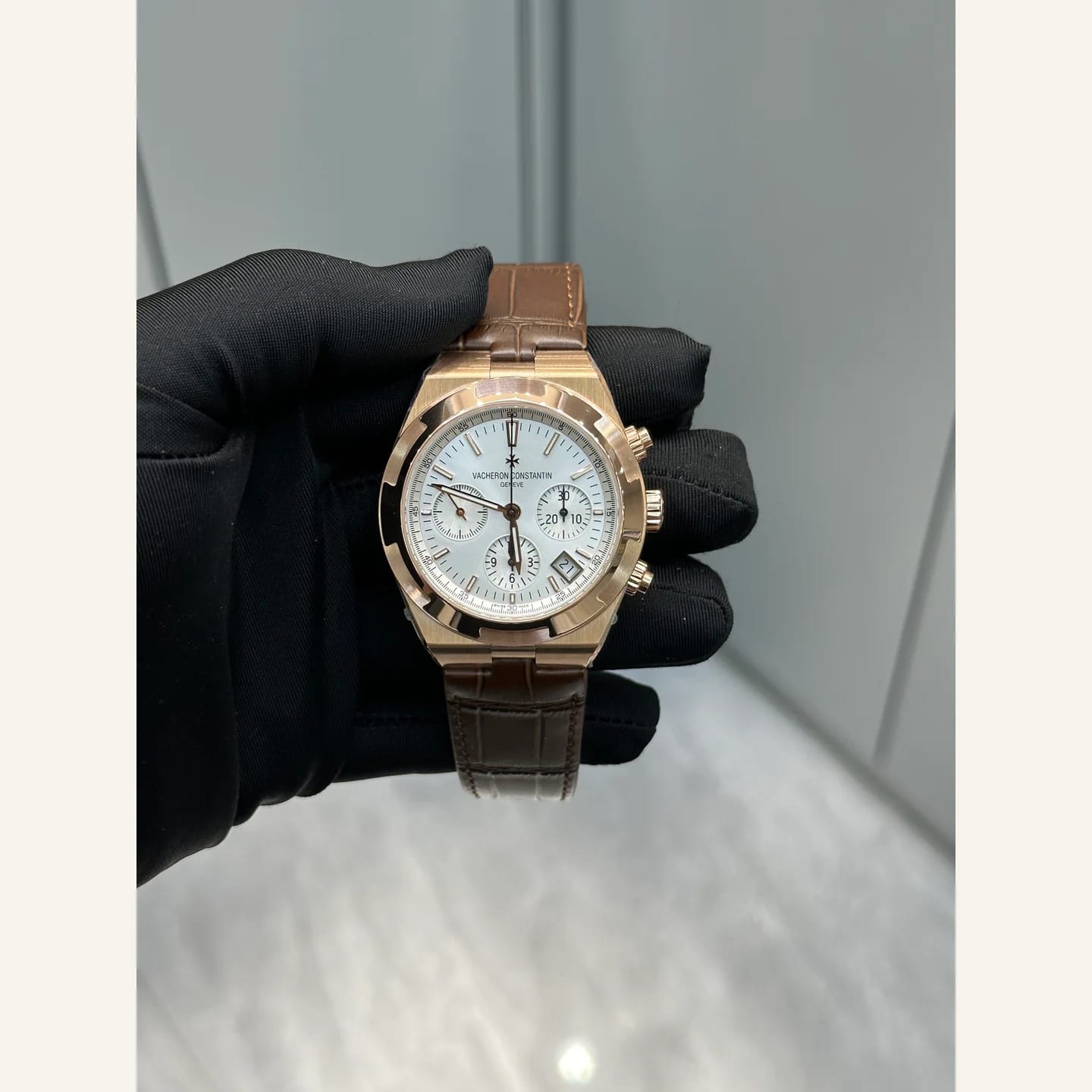 Vacheron Constantin Overseas 縮圖 3