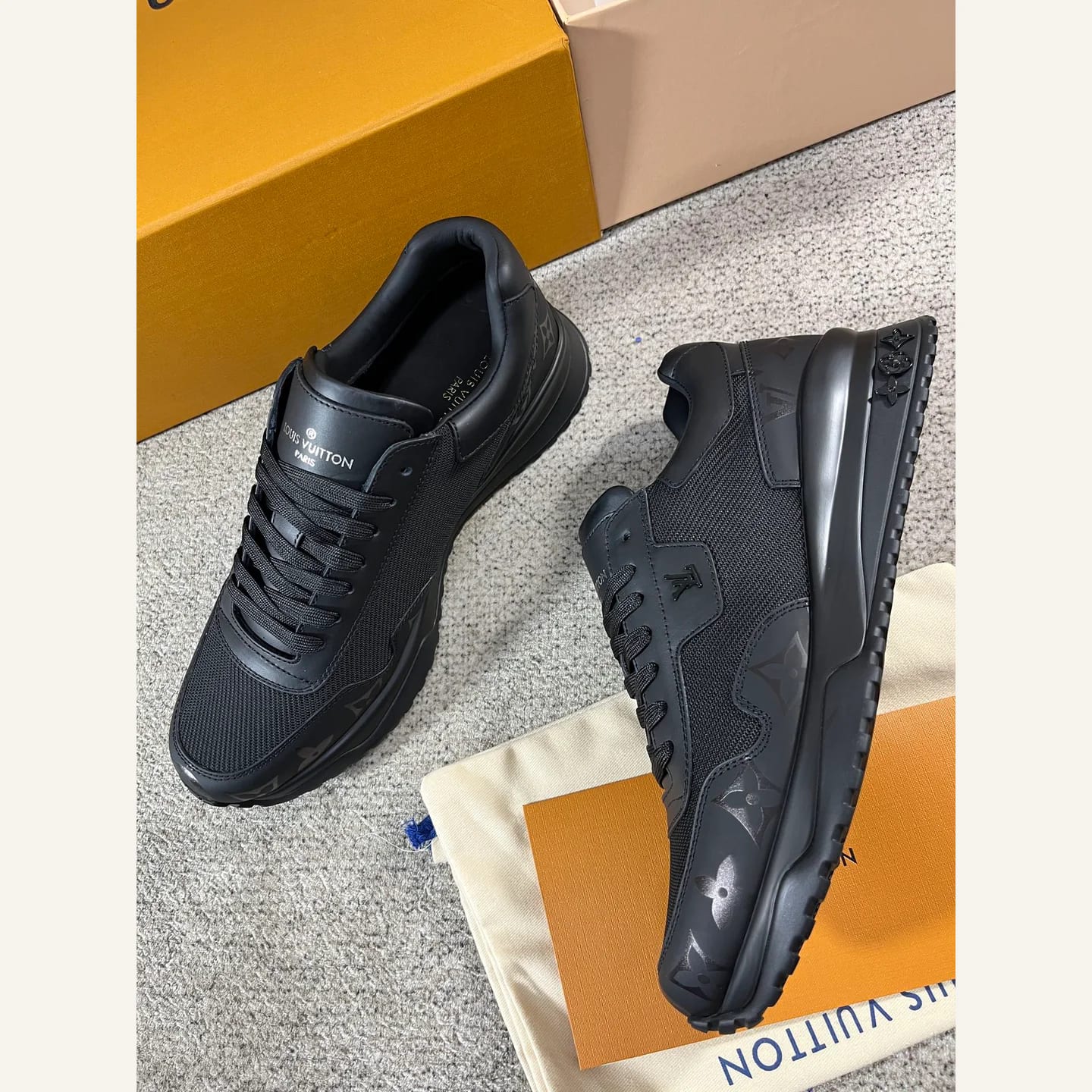 Louis Vuitton Run Away Sneaker 縮圖 4