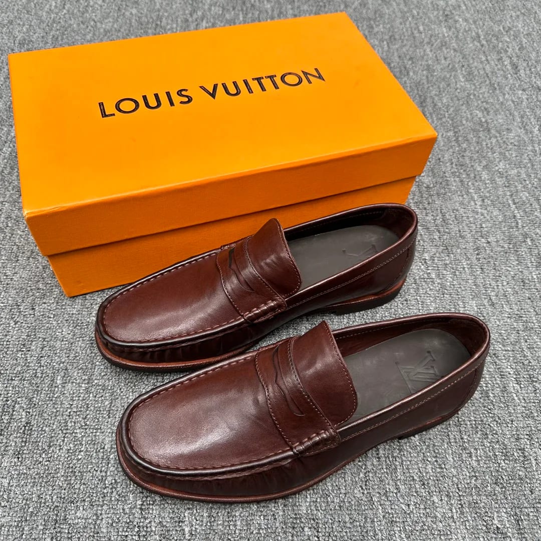 Louis Vuitton Washed-leather Penny Loafer 縮圖 1