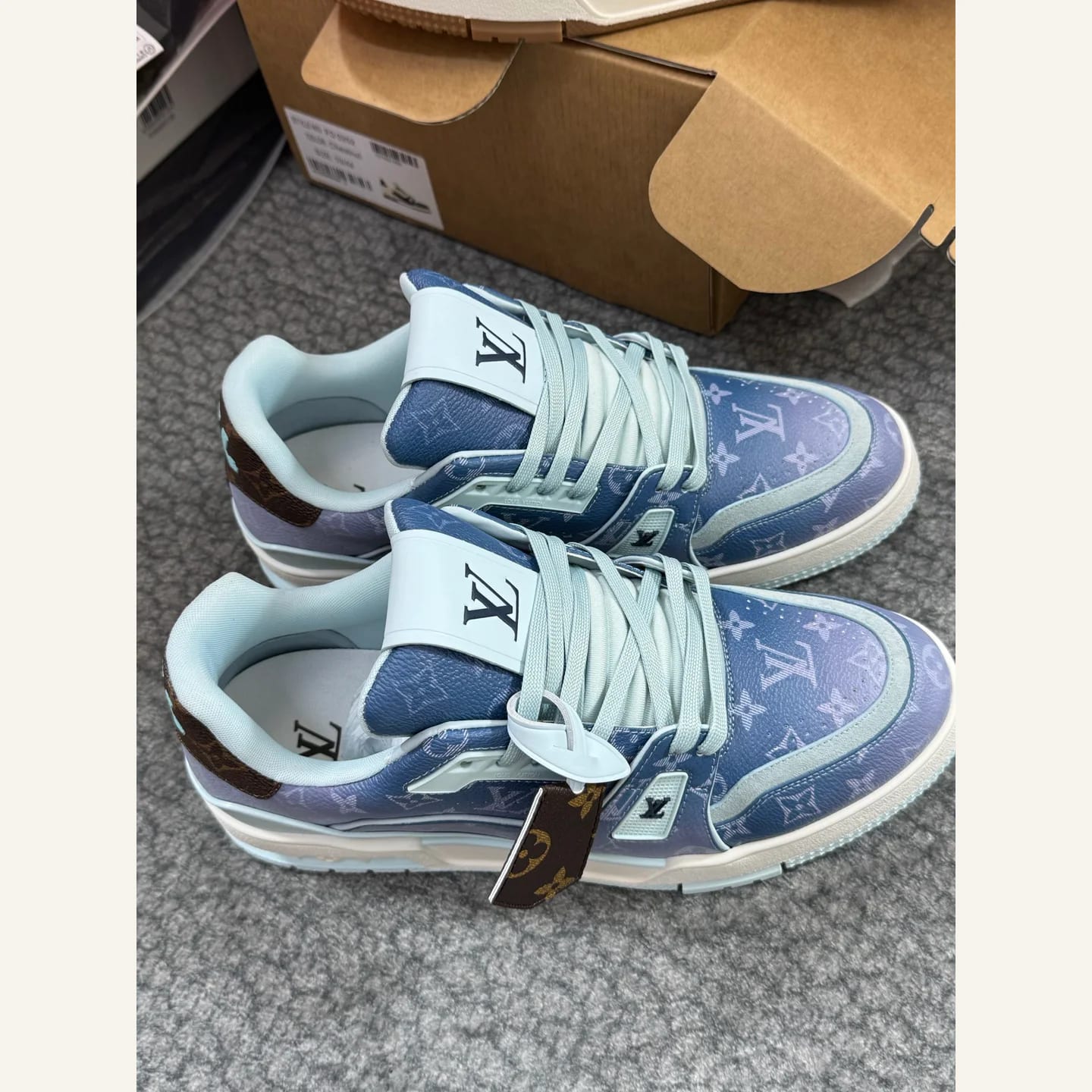 Louis Vuitton LV Trainer Sneaker 縮圖 4