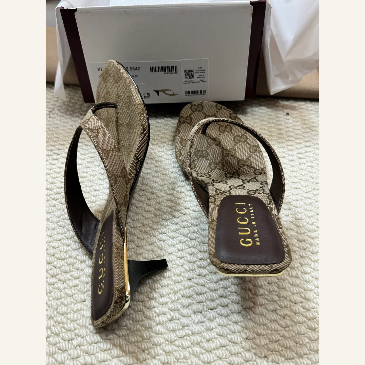 Gucci GG Supreme Thong Sandal 縮圖 4