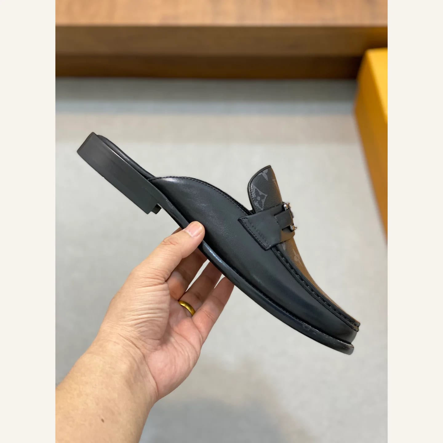 Louis Vuitton Backless Major Loafer 縮圖 4