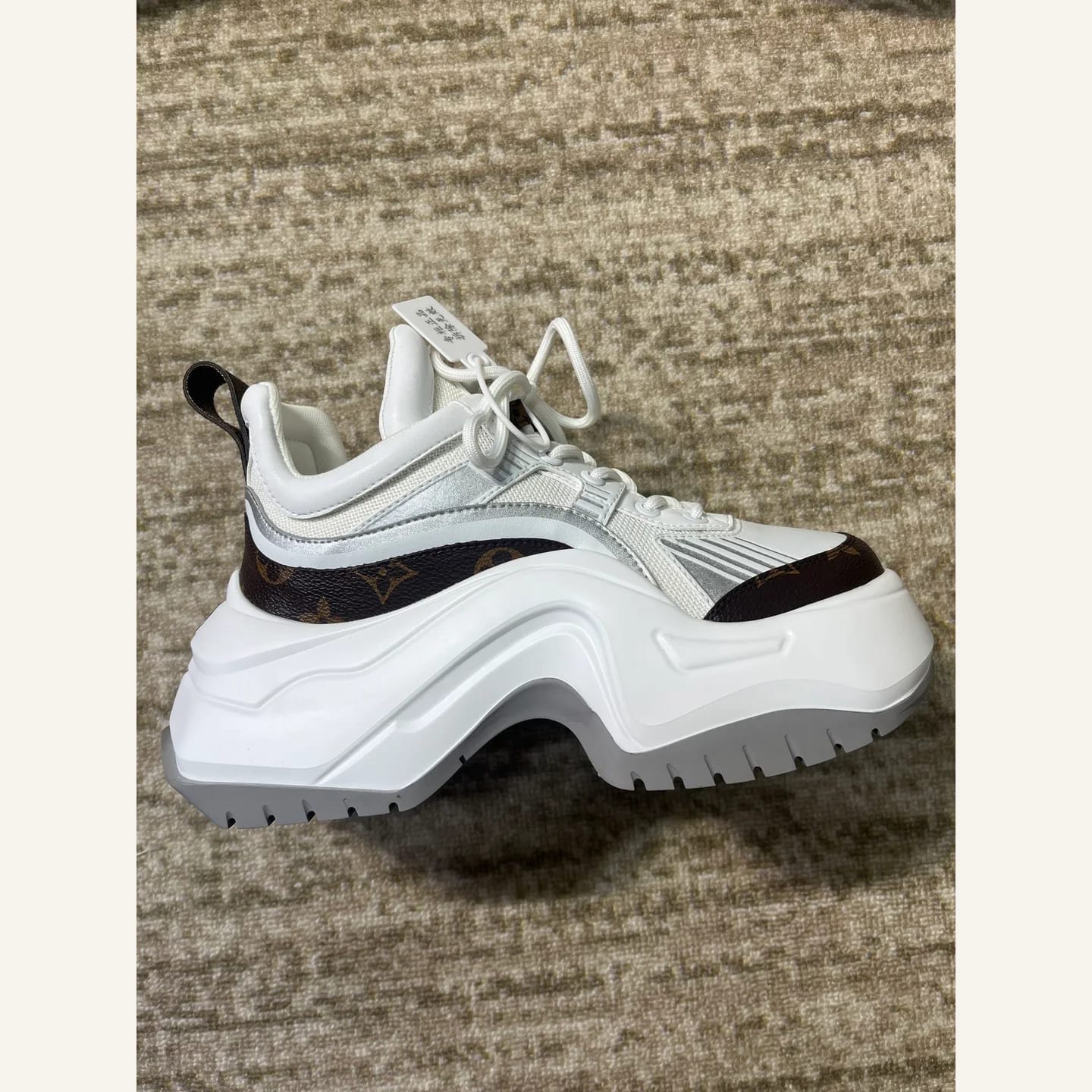 Louis Vuitton Platform Low-top Sneaker 縮圖 1