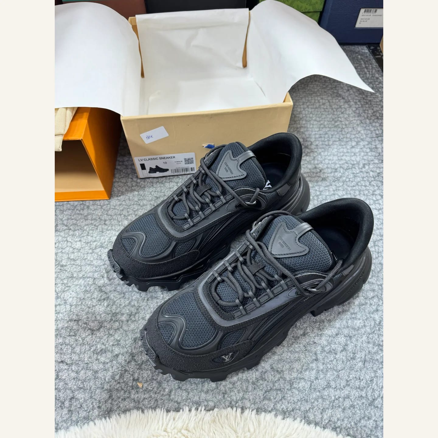 Louis Vuitton Discovery Sneaker 縮圖 1