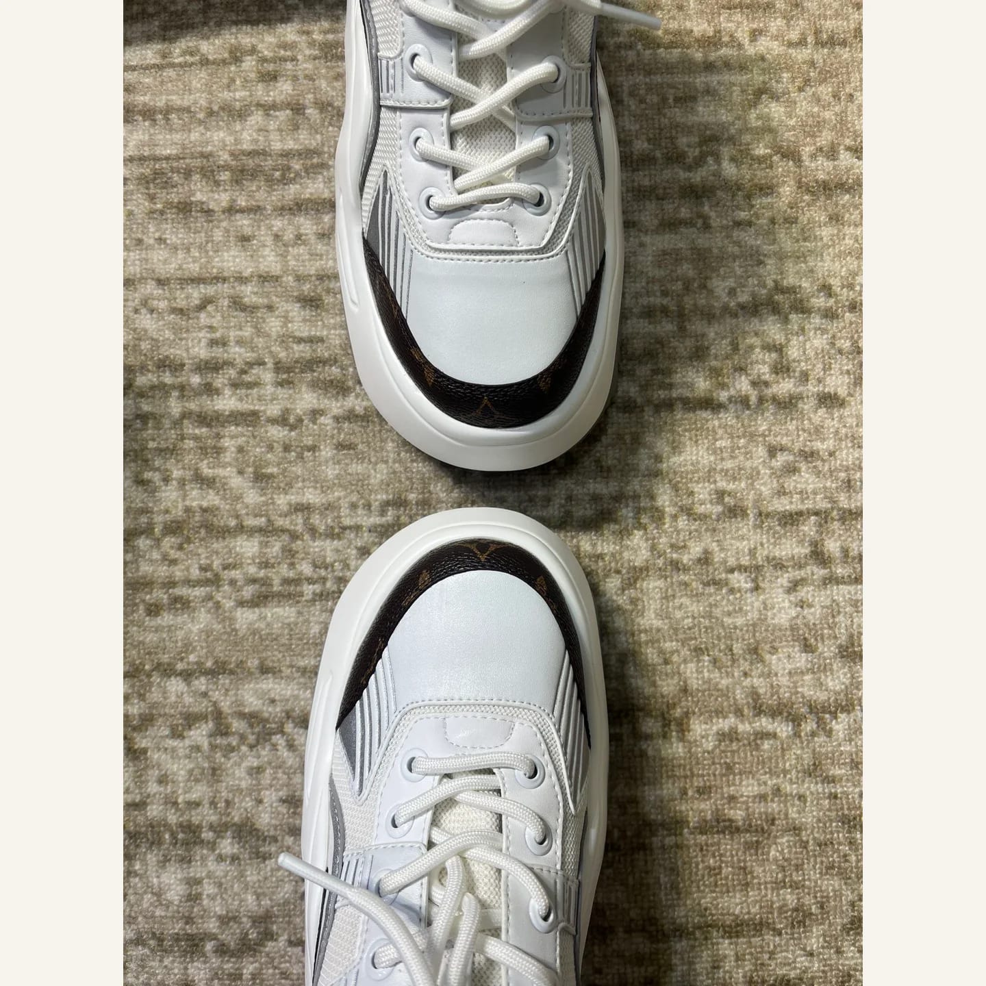 Louis Vuitton Platform Low-top Sneaker 縮圖 3