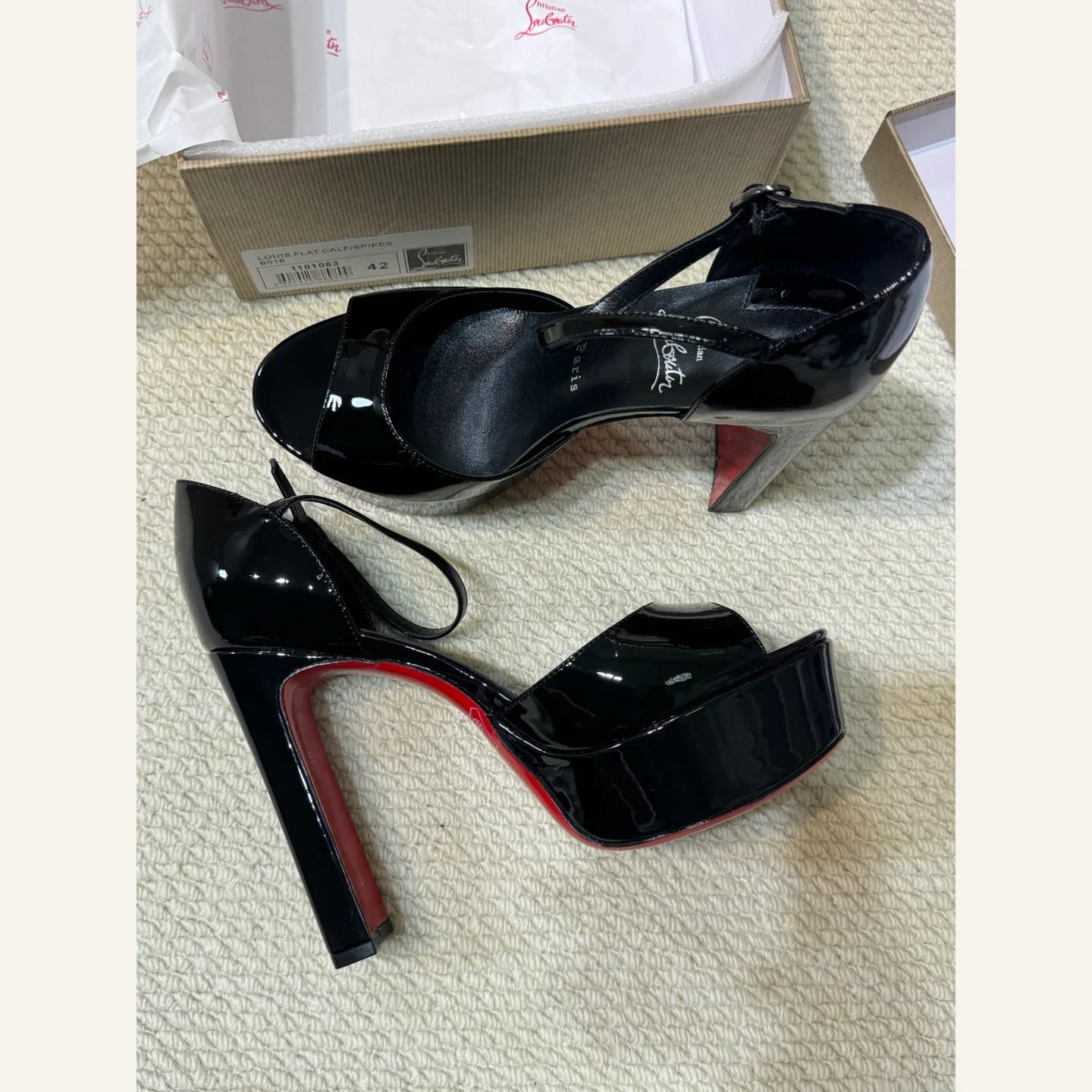 Christian Louboutin New Very Privé Peep-toe Pump 縮圖 4