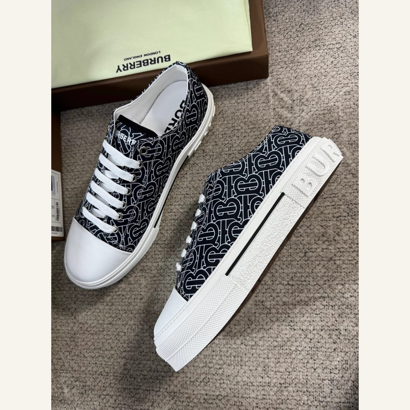 Burberry TB Monogram Low-top Sneaker 縮圖 4