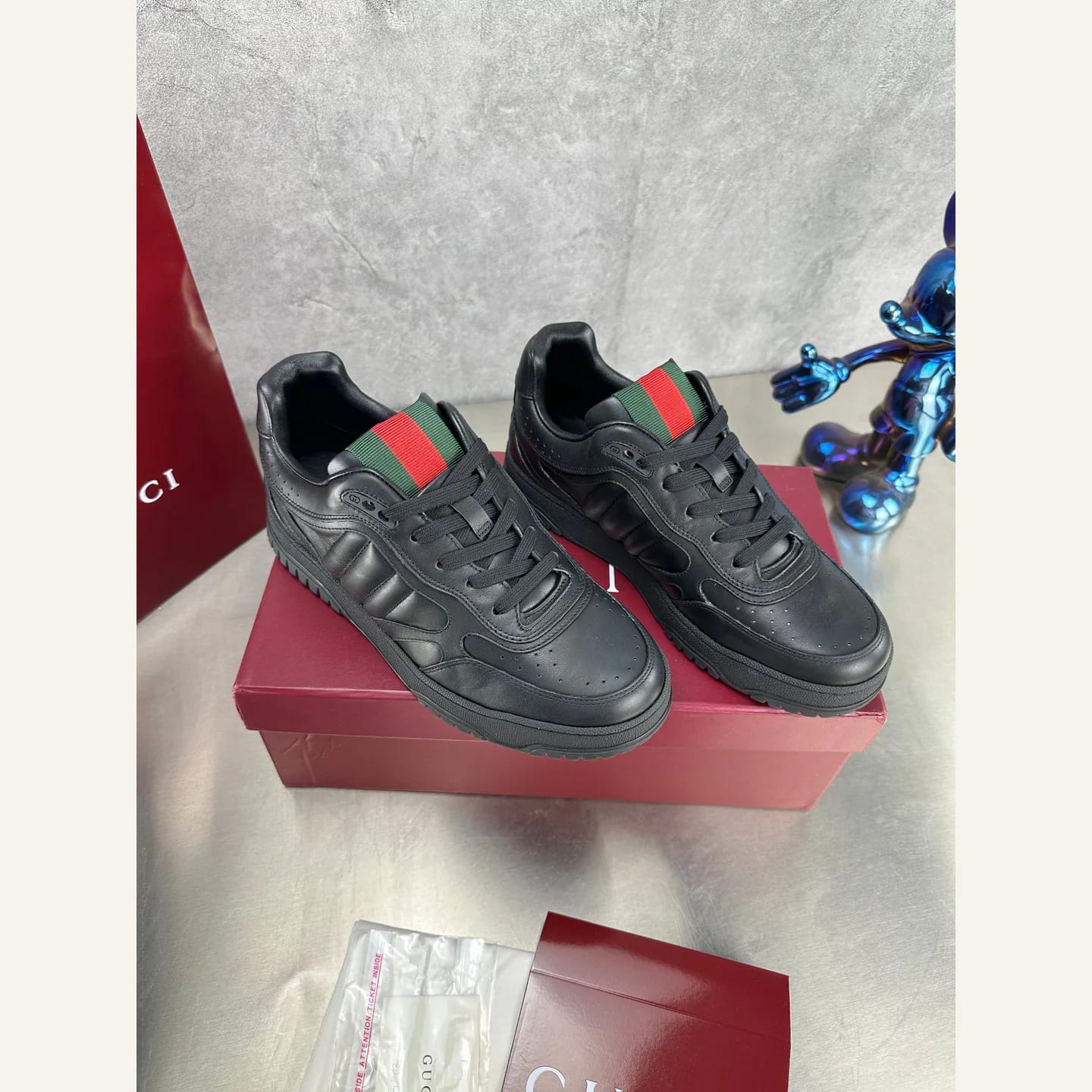 Gucci Distressed Basketball Sneaker 縮圖 2