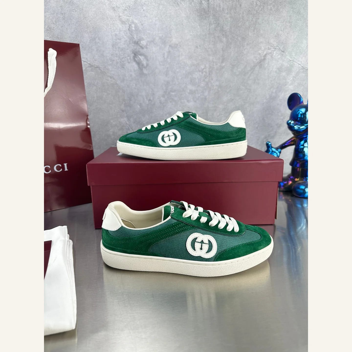 Gucci Retro Trainer Sneaker 縮圖 2