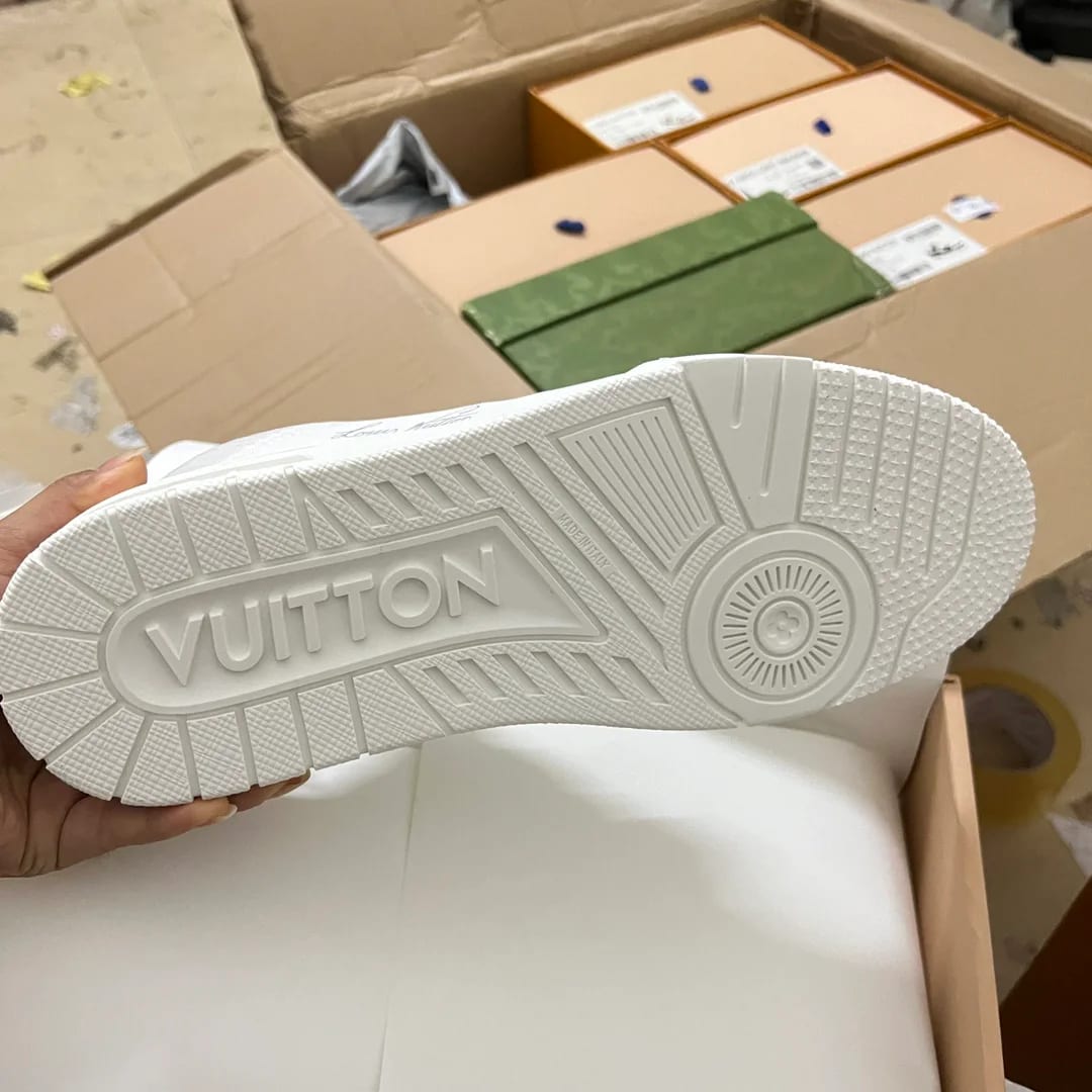 Louis Vuitton Leather Low-top Sneaker 縮圖 4