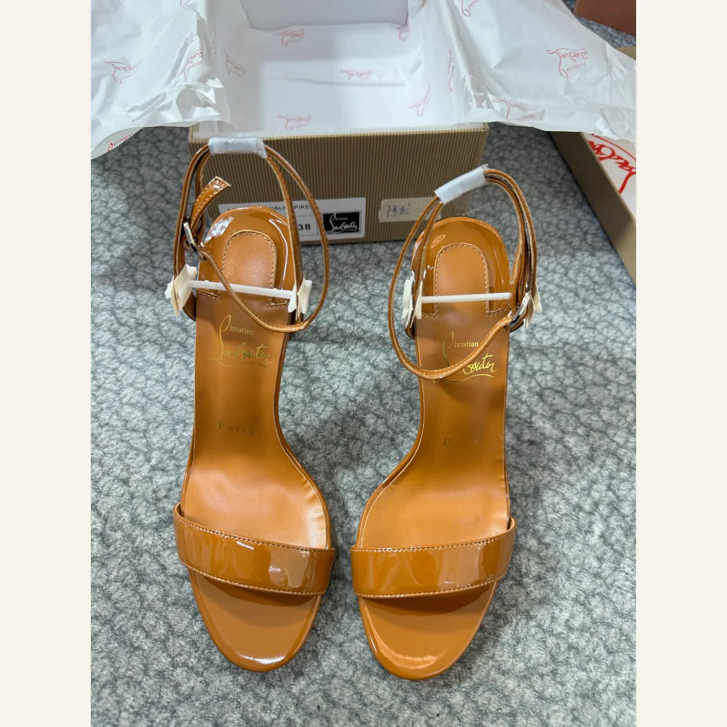 Christian Louboutin Ankle-strap Sandal 縮圖 2