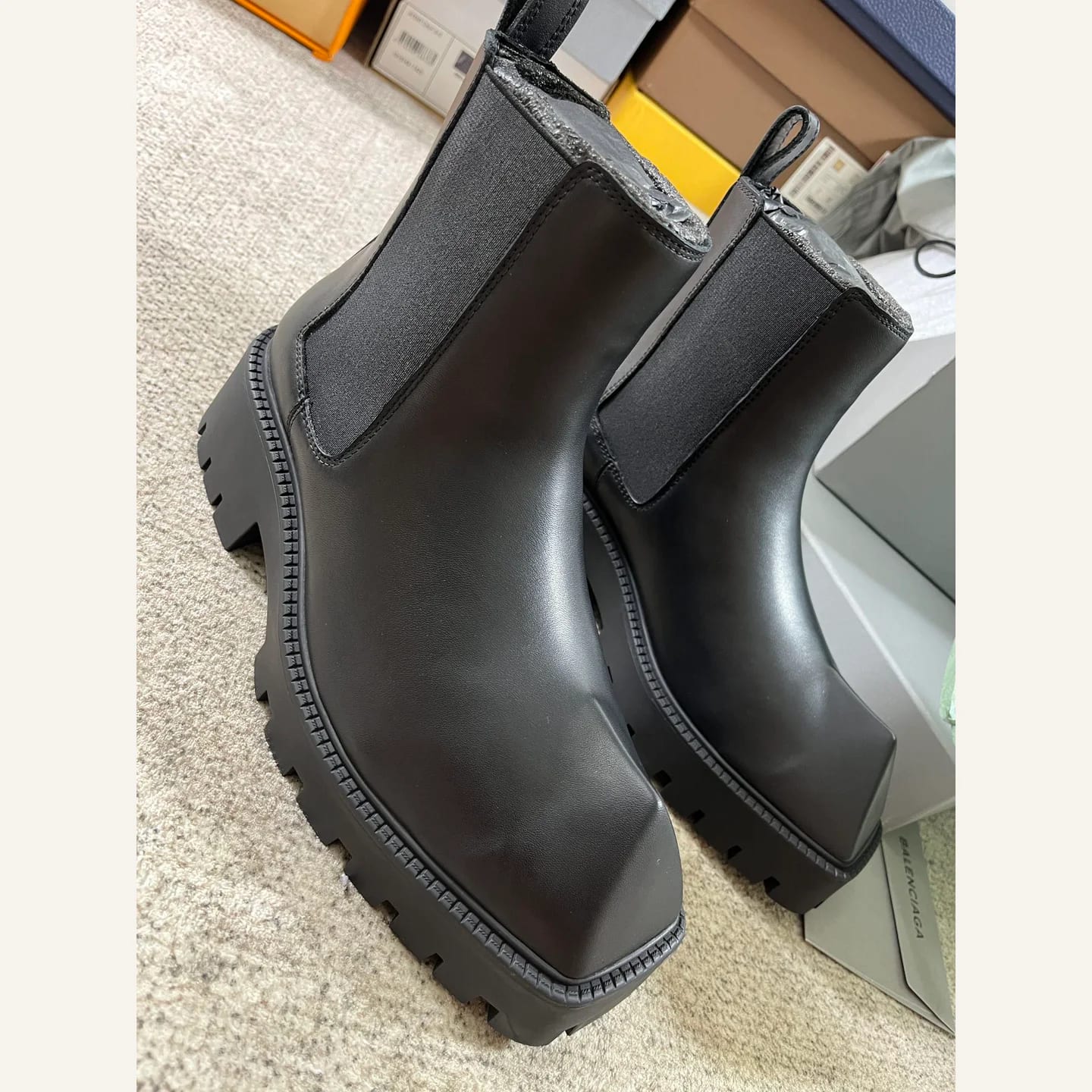 Balenciaga Chelsea Boot 縮圖 1