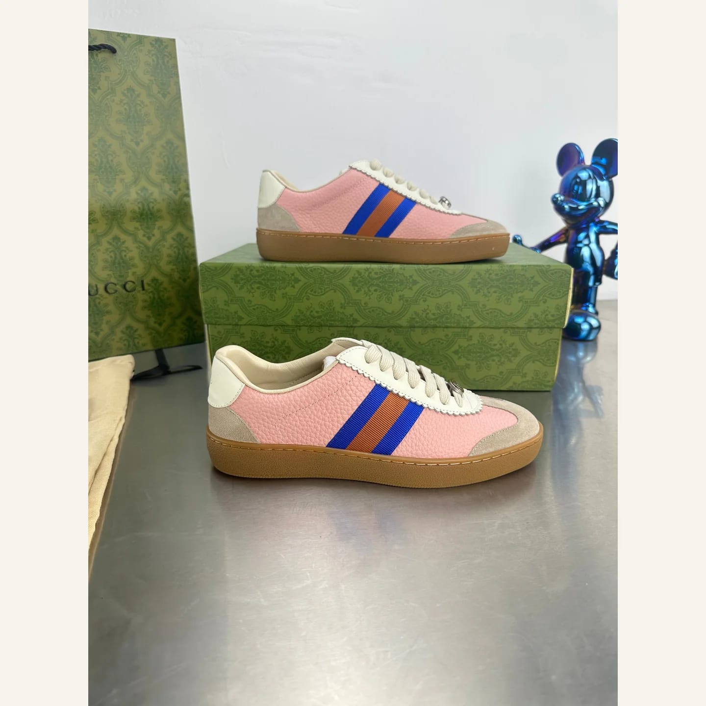 Gucci Retro Trainer Sneaker 縮圖 4