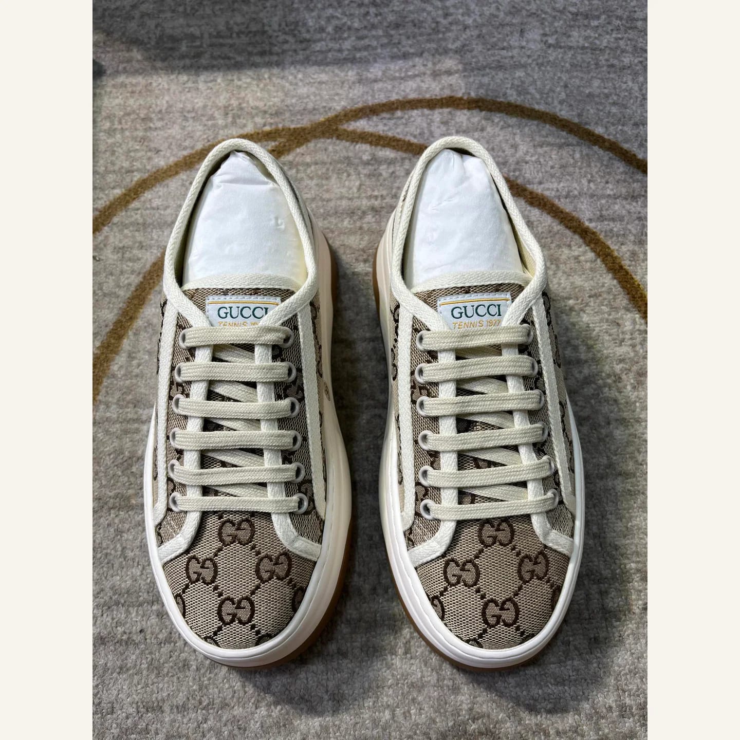 Gucci Canvas Platform Sneaker 縮圖 1