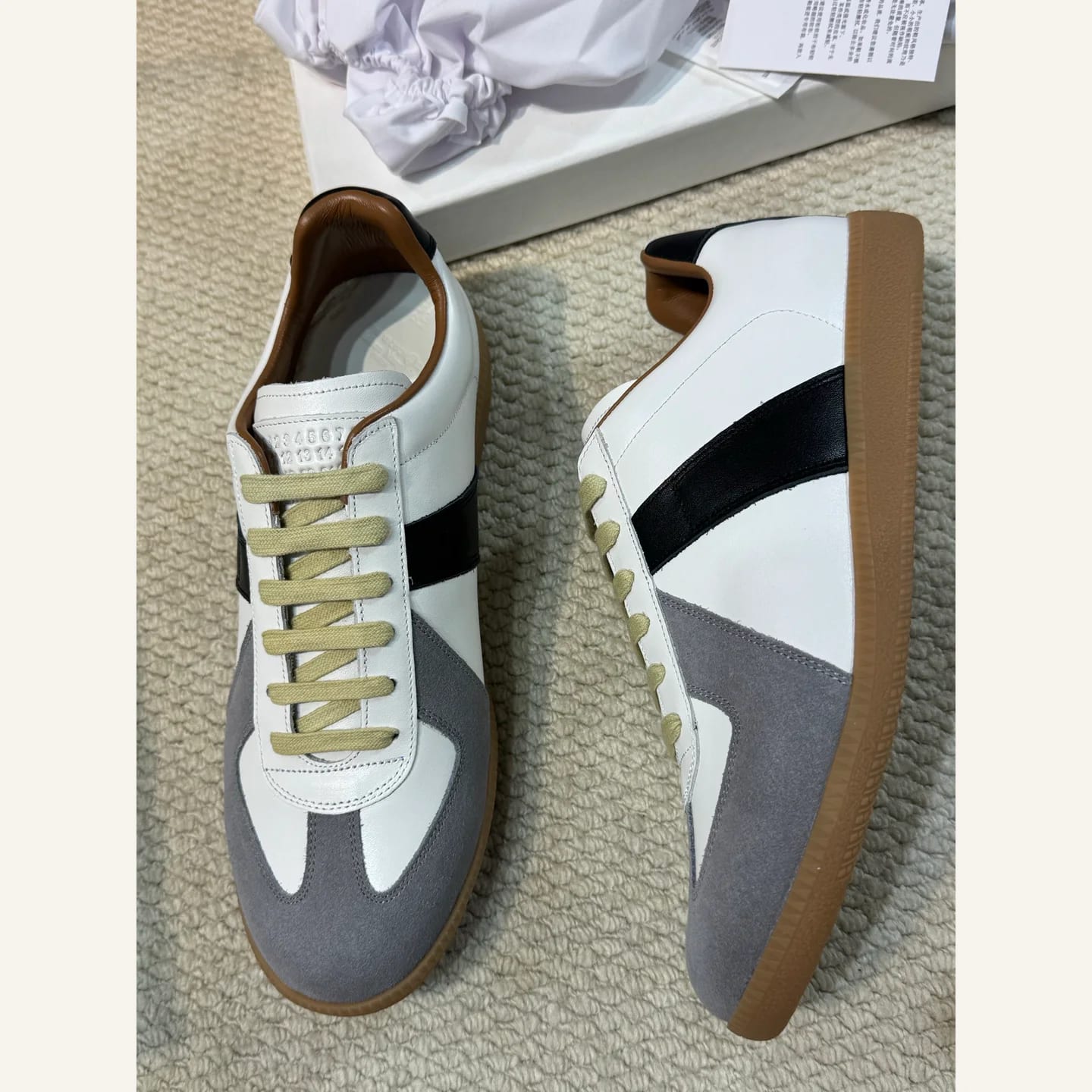 MM6 Maison Margiela Replica-style Low-top Sneaker 縮圖 3