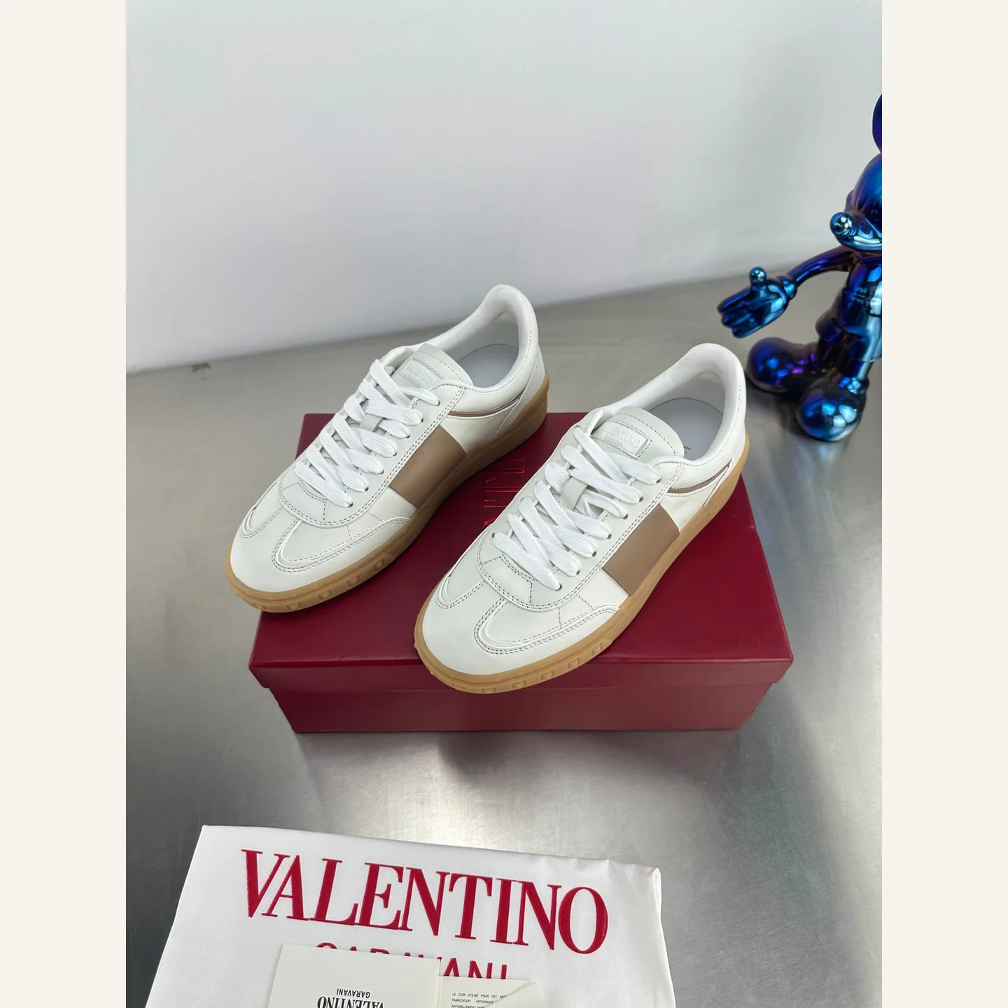 Valentino Garavani Suede Low-top Sneaker 縮圖 4