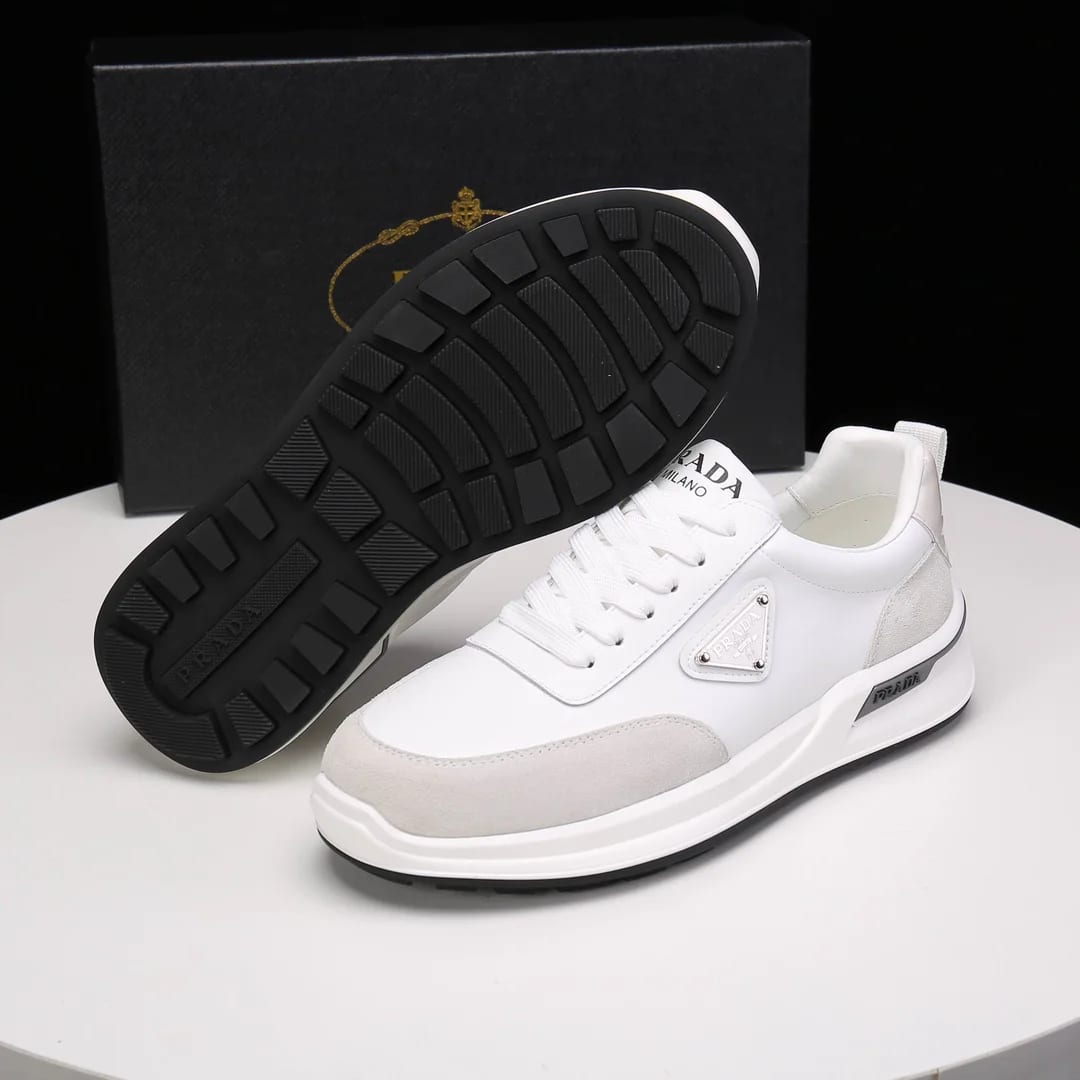 Prada Leather Low-top Sneaker 縮圖 4
