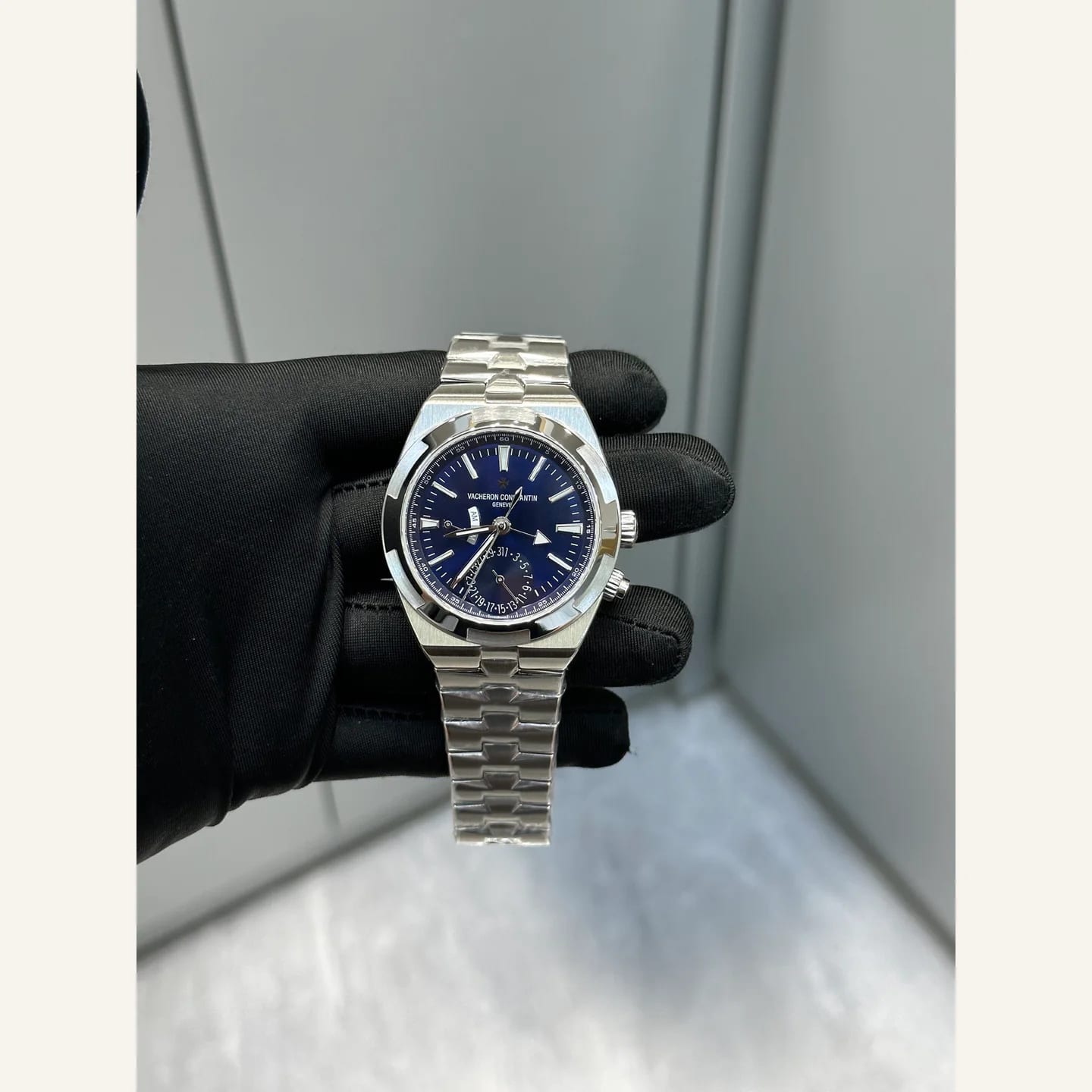 Vacheron Constantin Overseas 縮圖 1