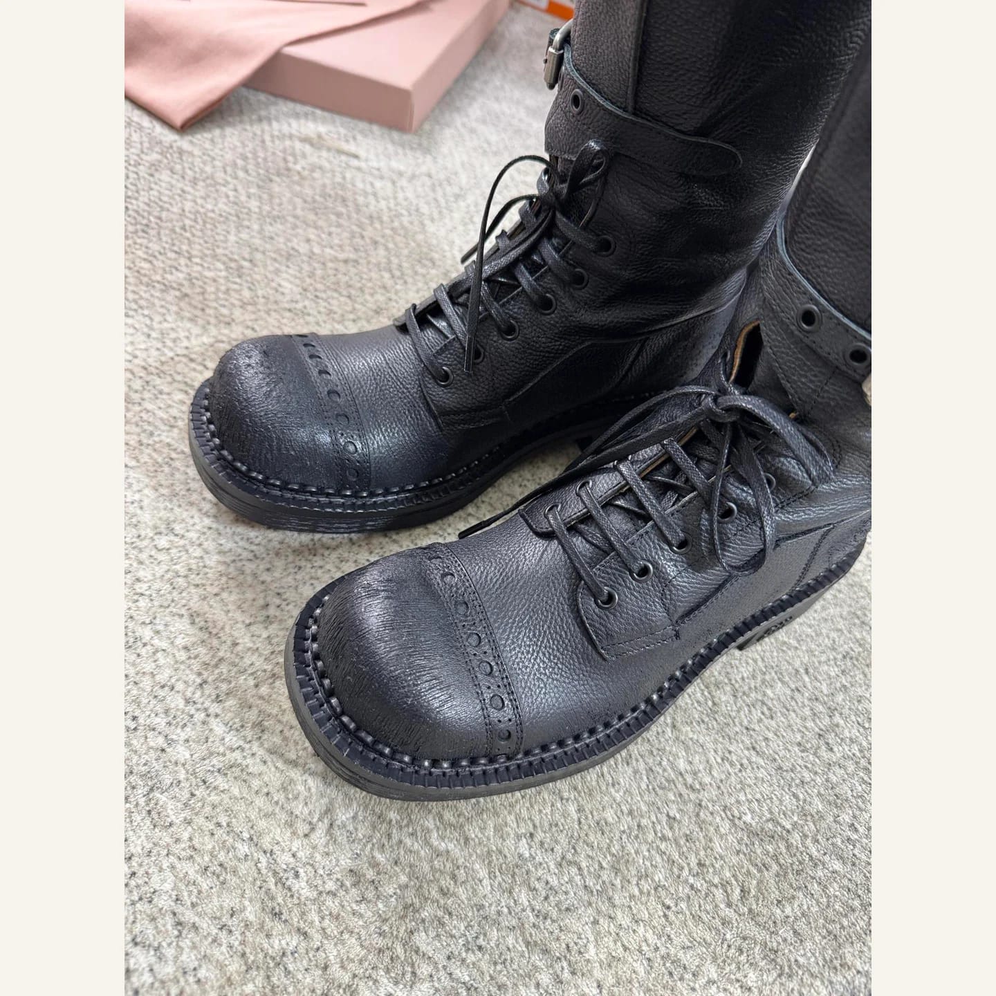 Miu Miu Buckle Biker Boot 縮圖 4