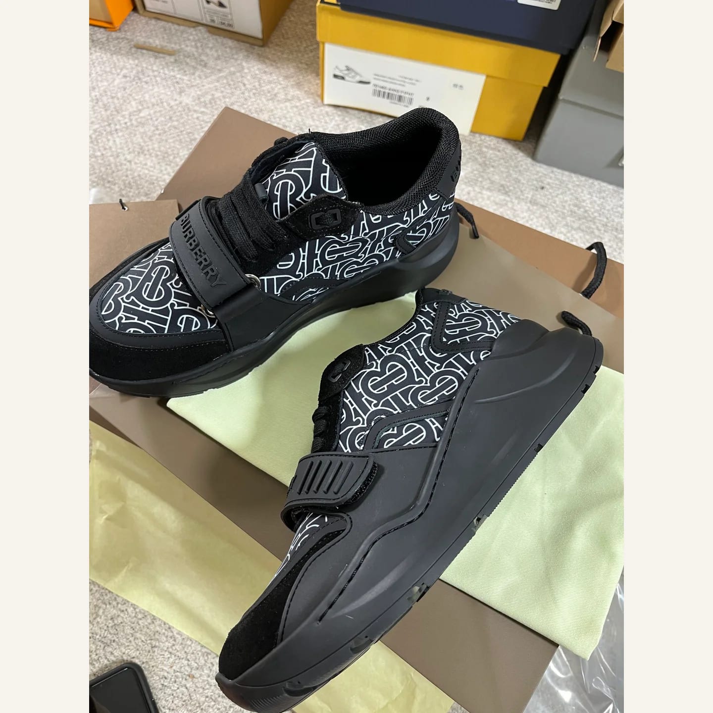 Burberry TB Monogram Sneaker 縮圖 2