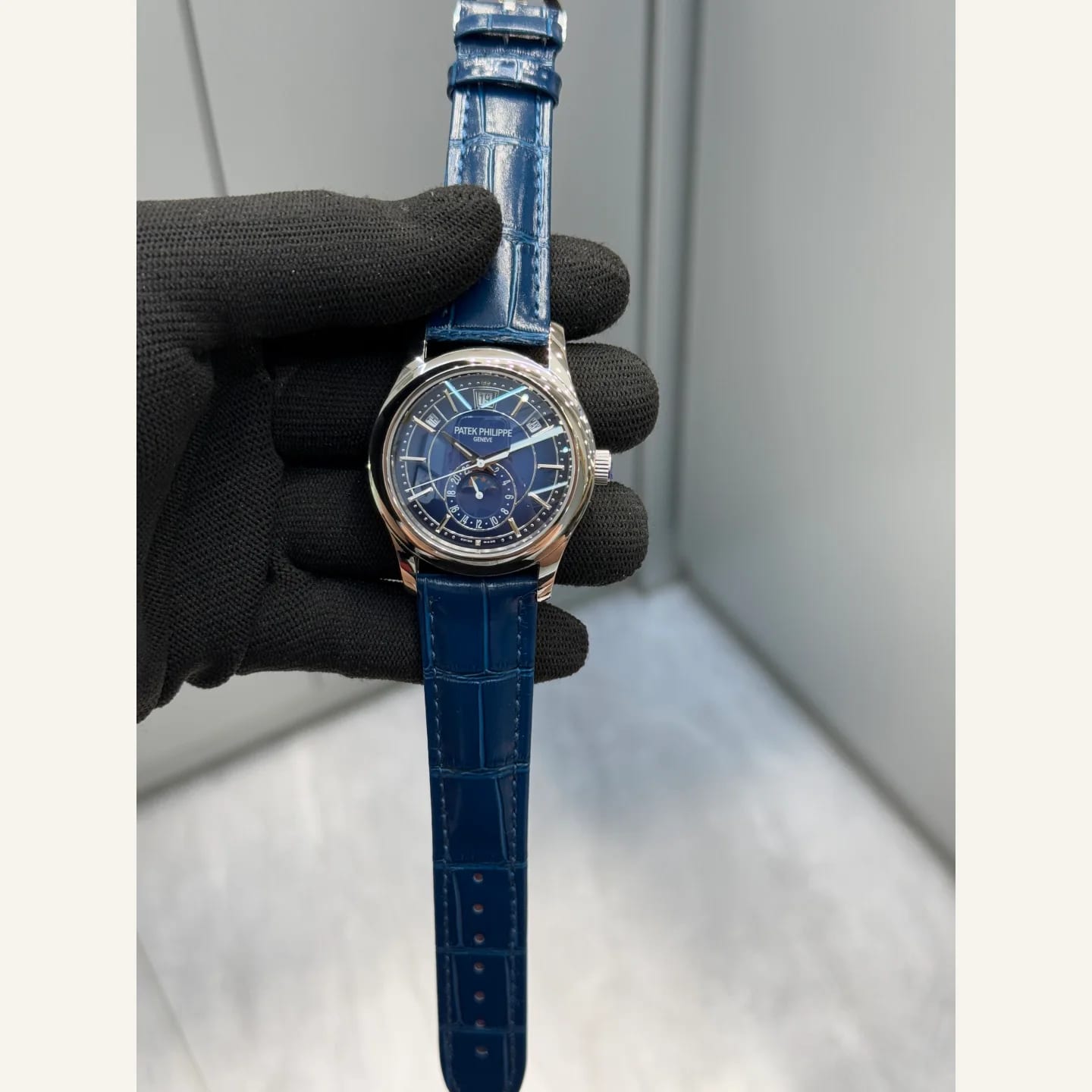 Patek Philippe Complications 縮圖 1