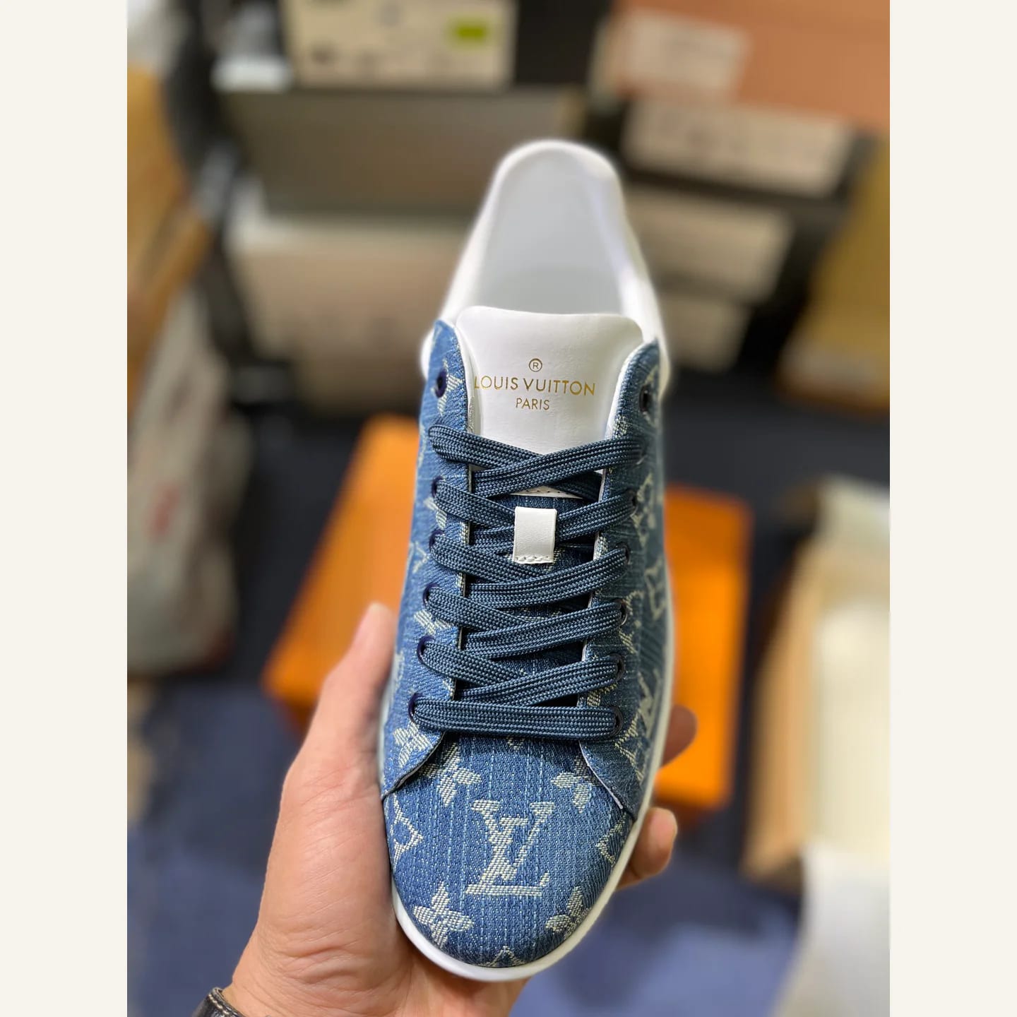 Louis Vuitton Monogram Low-top Sneaker 縮圖 3