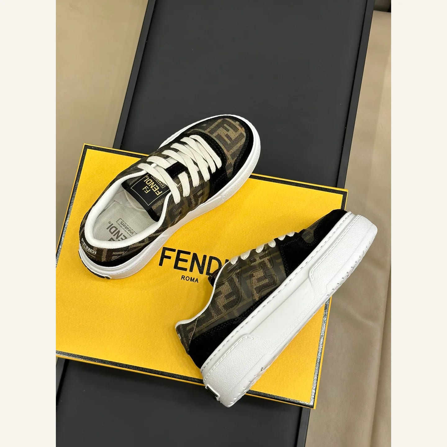 Fendi Match Sneaker 縮圖 4