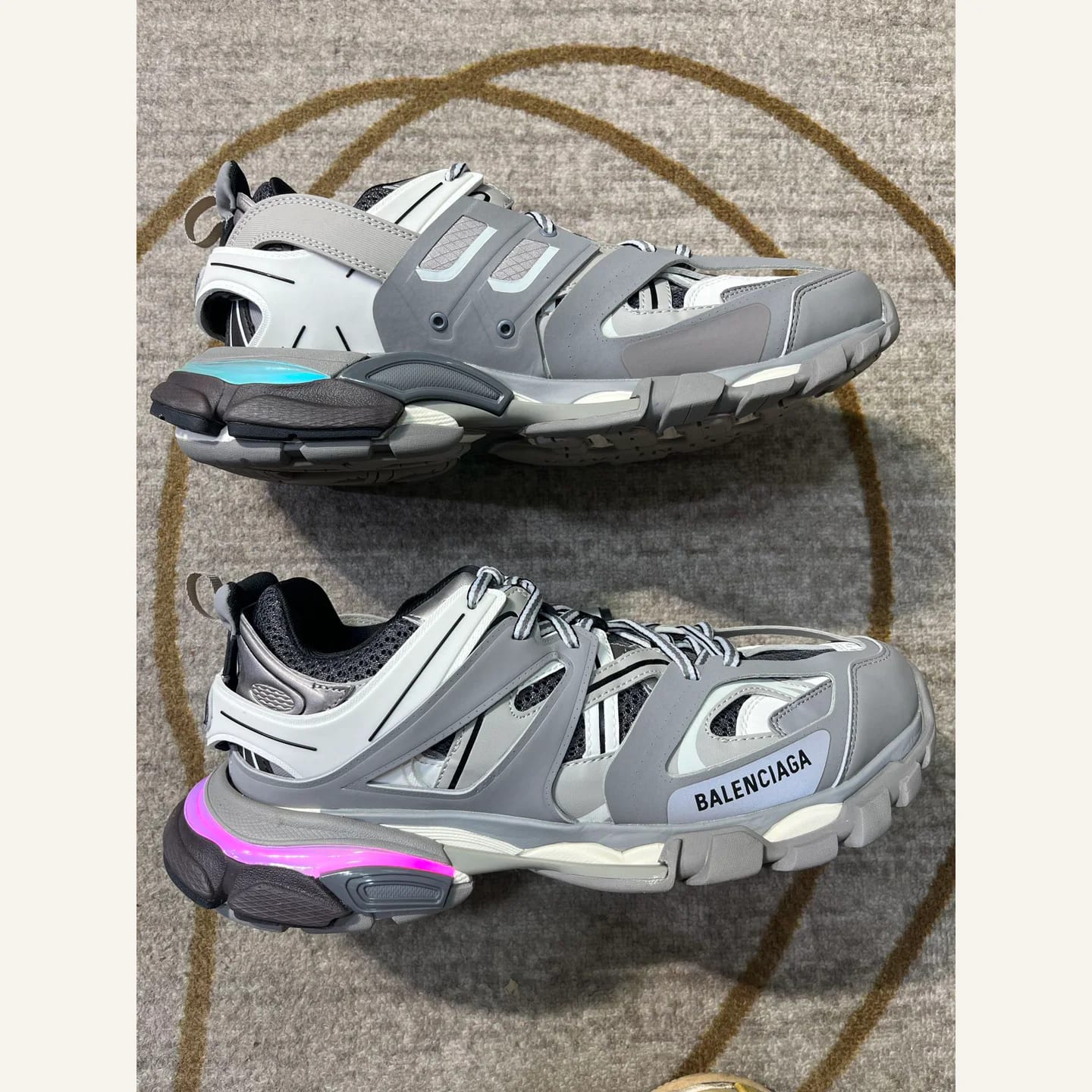 Balenciaga Track Sneaker 縮圖 3