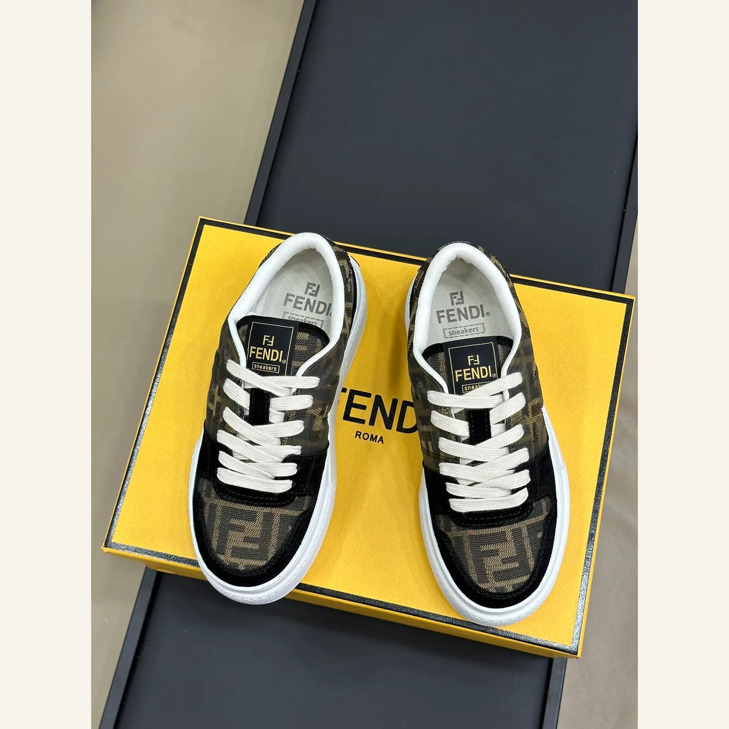 Fendi Match Sneaker 縮圖 2