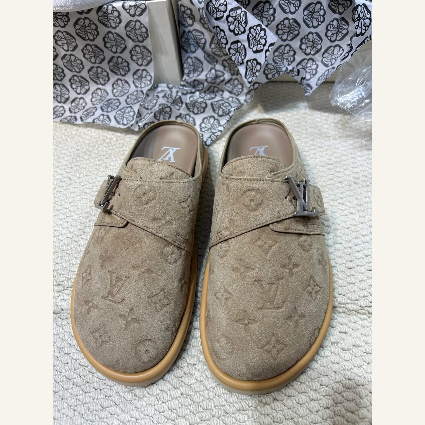 Louis Vuitton LV Easy Mule 縮圖 1