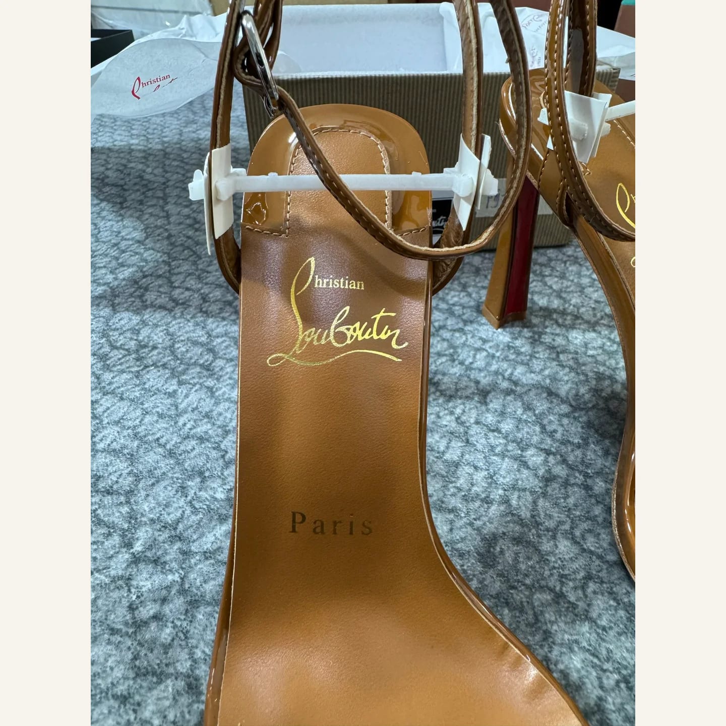 Christian Louboutin Ankle-strap Sandal 縮圖 3